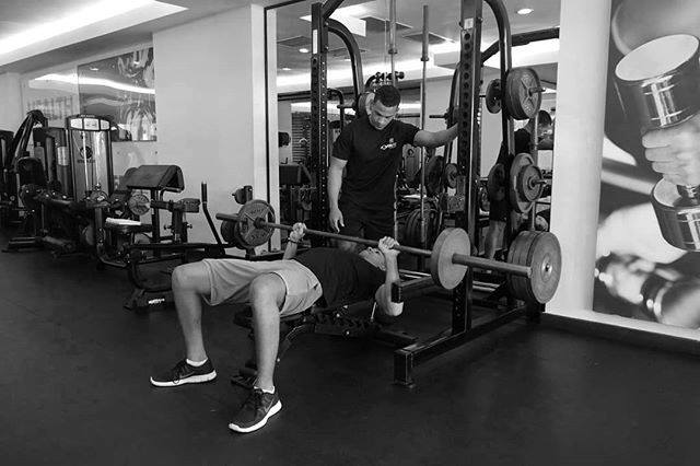 Los ejercicios con peso... - PowerFit Studio at Cap Cana | Facebook