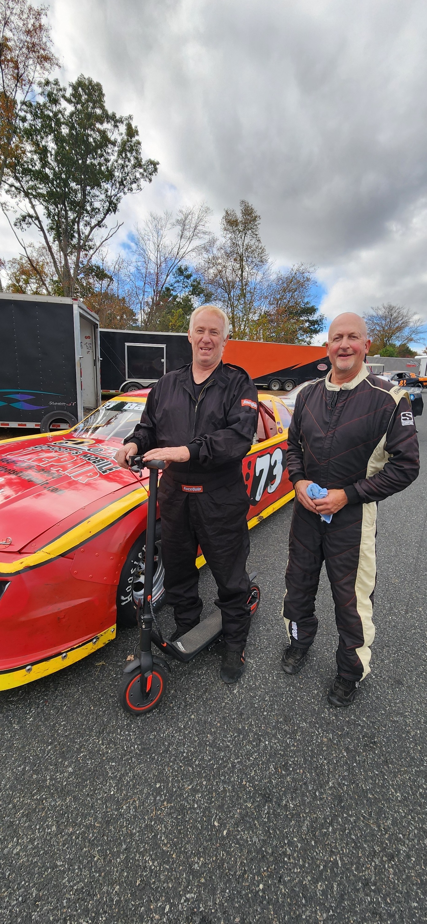 Leadfoot Larry Barnett... - Leadfoot Larry Barnett Racing