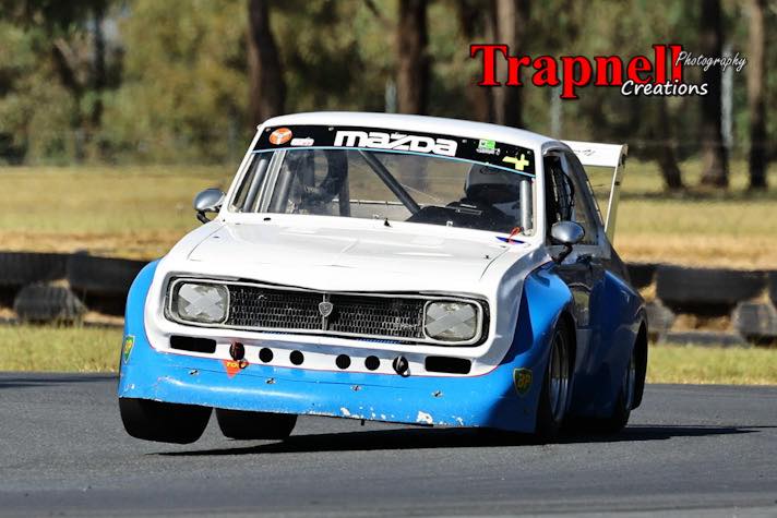 Trapnell - A bit of a windy day at the Historic Racing Car Club Qld Inc ...