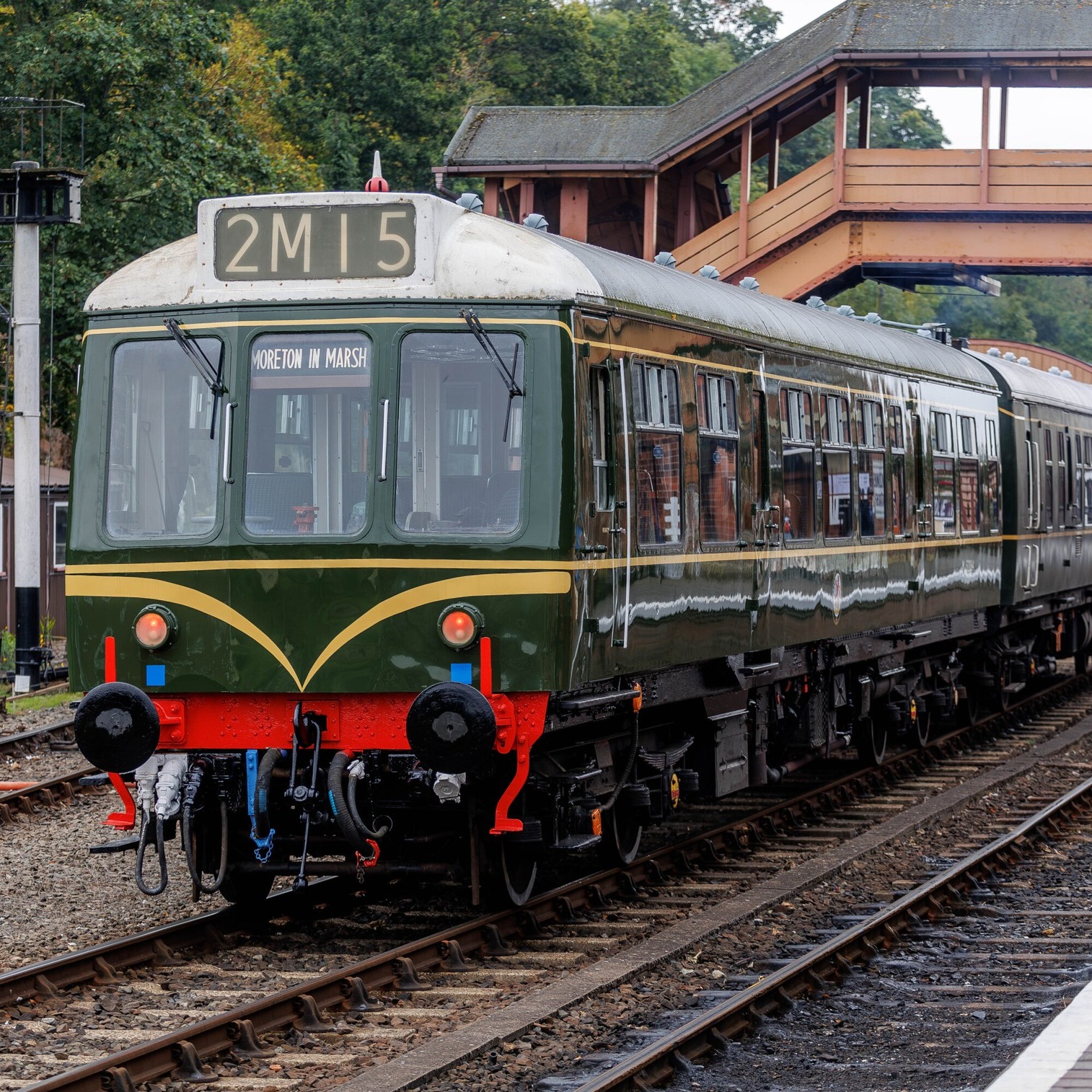 Severn - 🎄Travel by heritage train from Kidderminster to see the ...