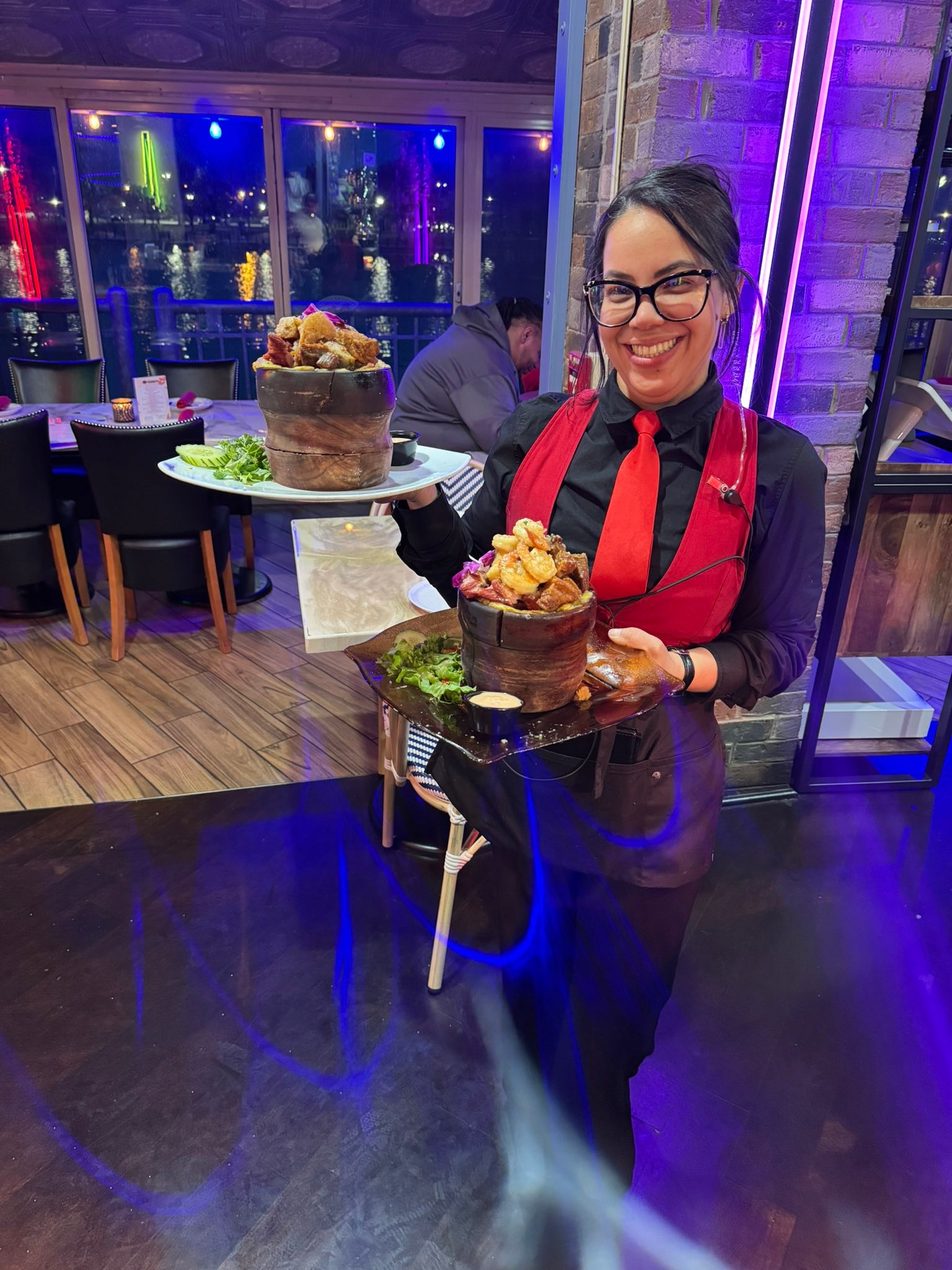 809 sports bar and restaurant | Rochester NY