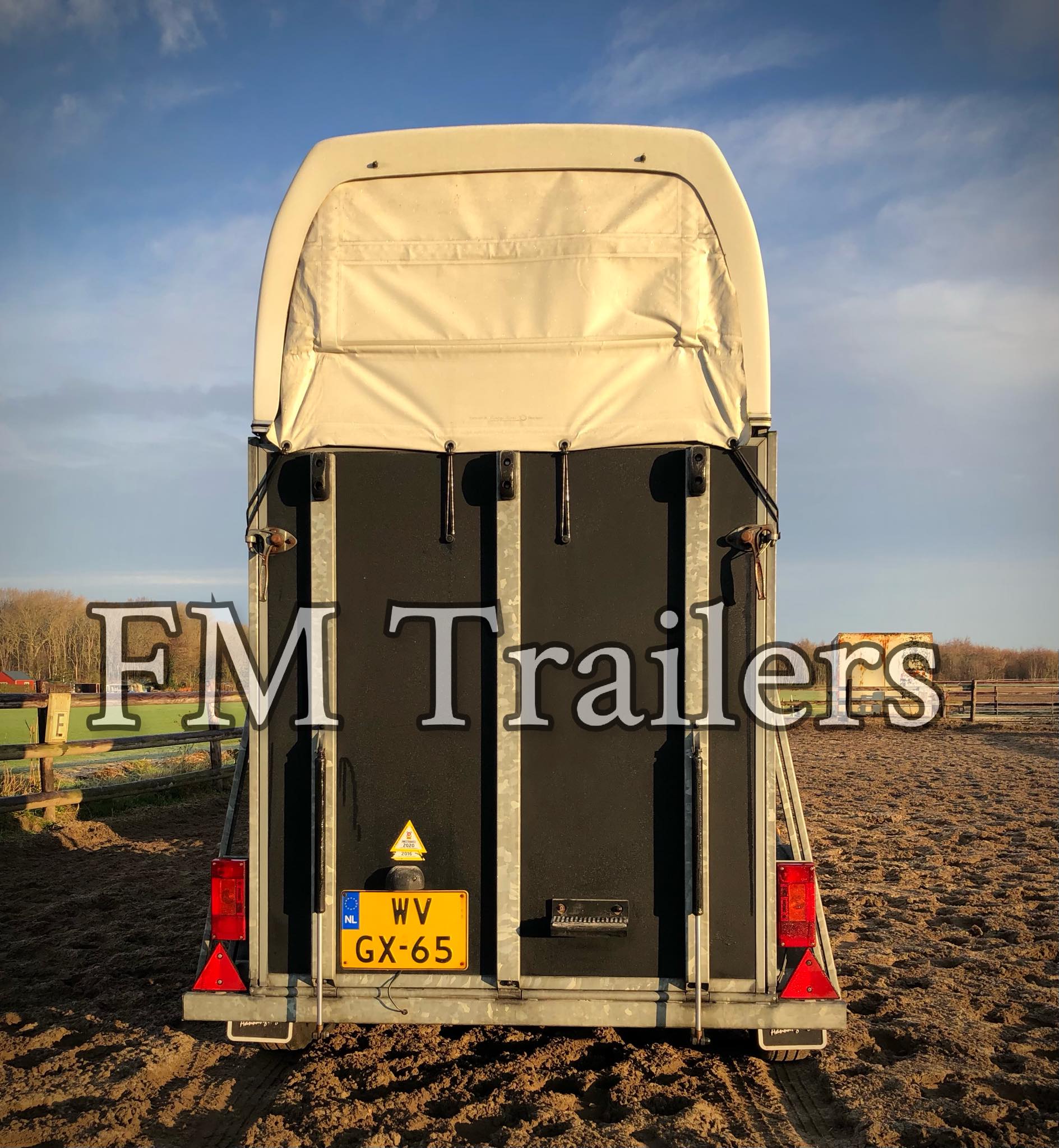 FM Trailers