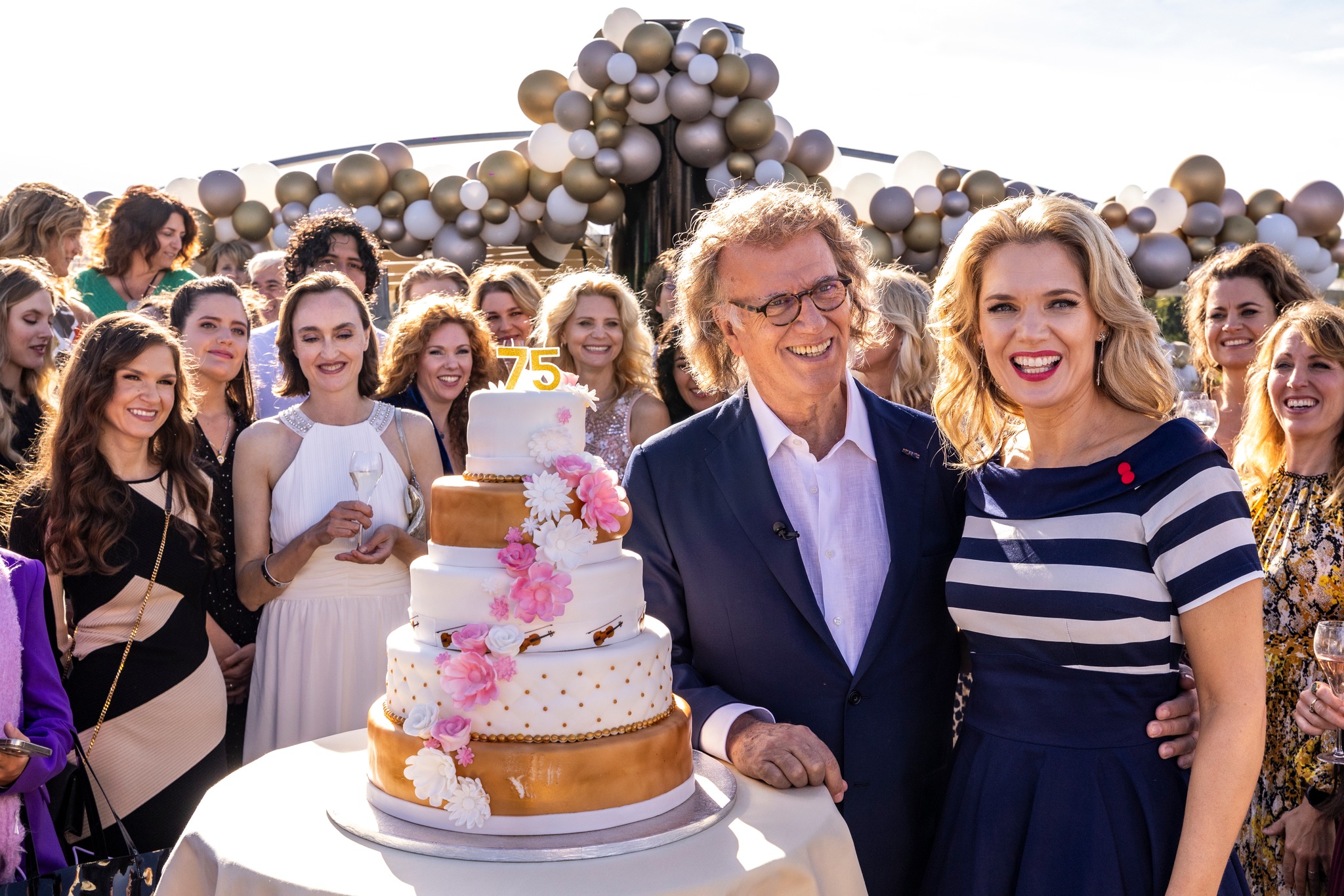 André Rieu - André Rieu added a new photo.