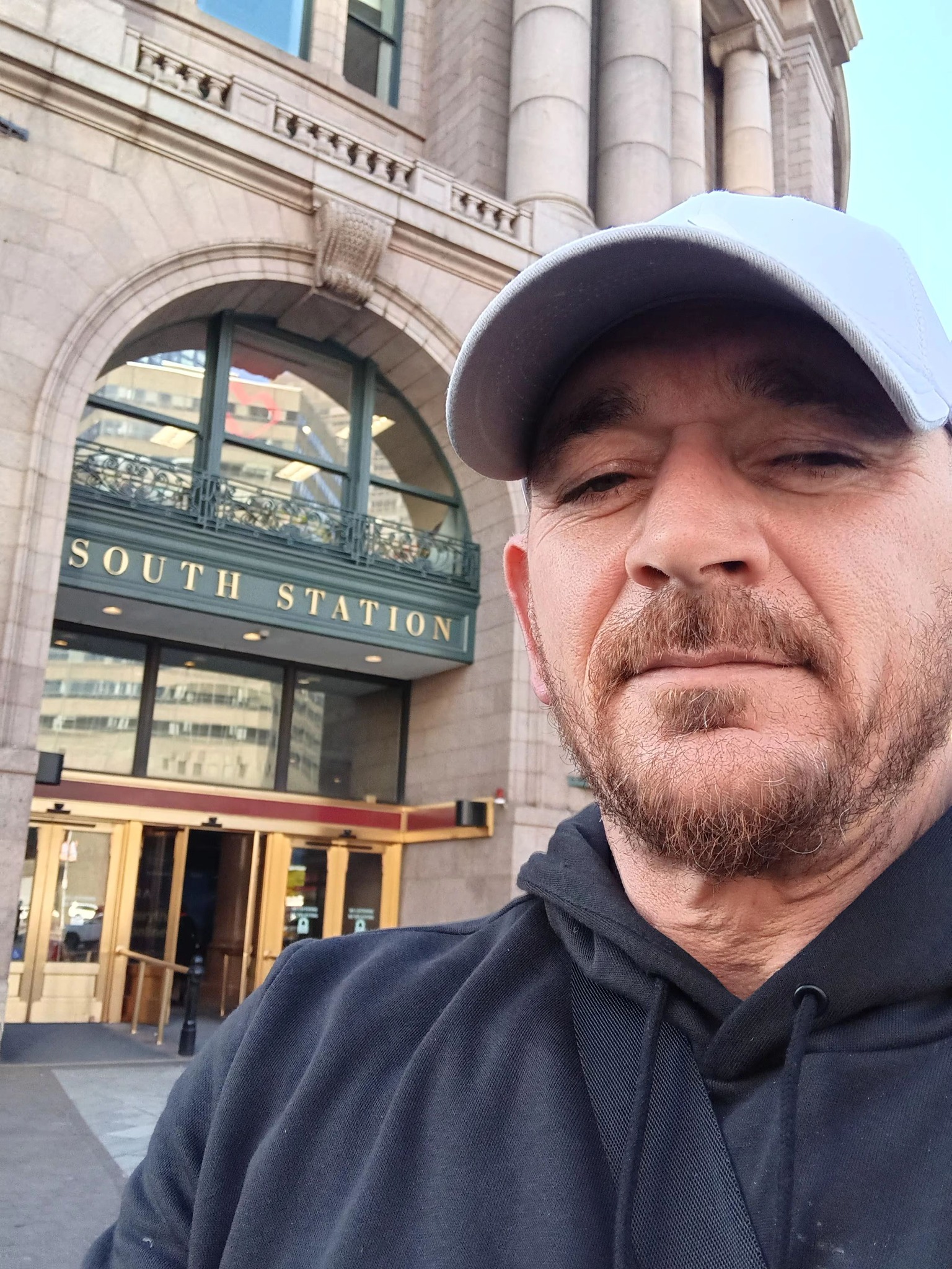 Brian Arborio - 3hr layover ... Nxt transfer Chicago... | Facebook