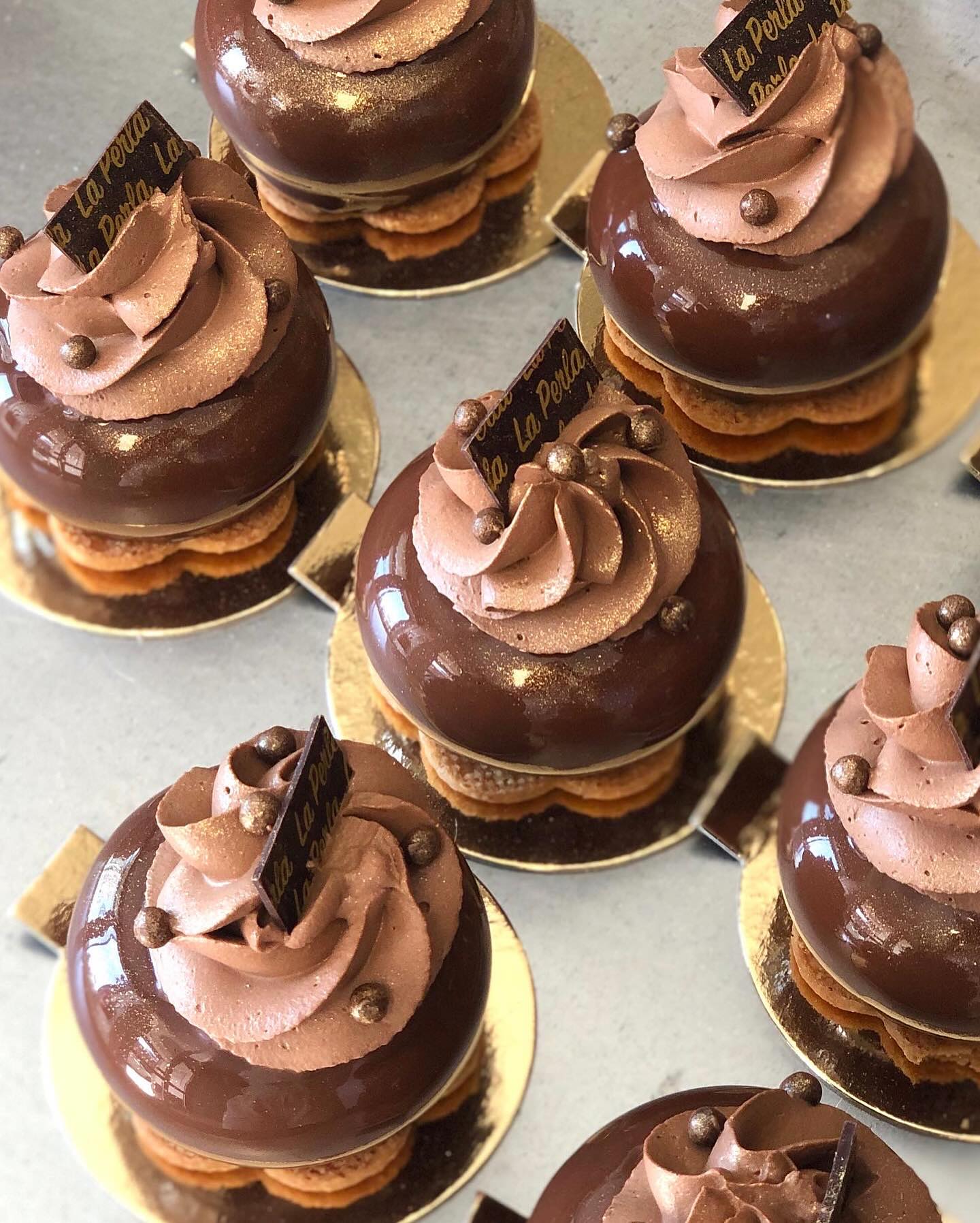 La Perla Pizzas et Pâtisseries - 𝘊𝘩𝘦𝘳𝘴 𝘤𝘭𝘪𝘦𝘯𝘵𝘴 𝘯𝘰𝘶𝘴 𝘴𝘦𝘳𝘰𝘯𝘴 𝘰𝘶𝘷𝘦𝘳𝘵 𝘦𝘯 ...