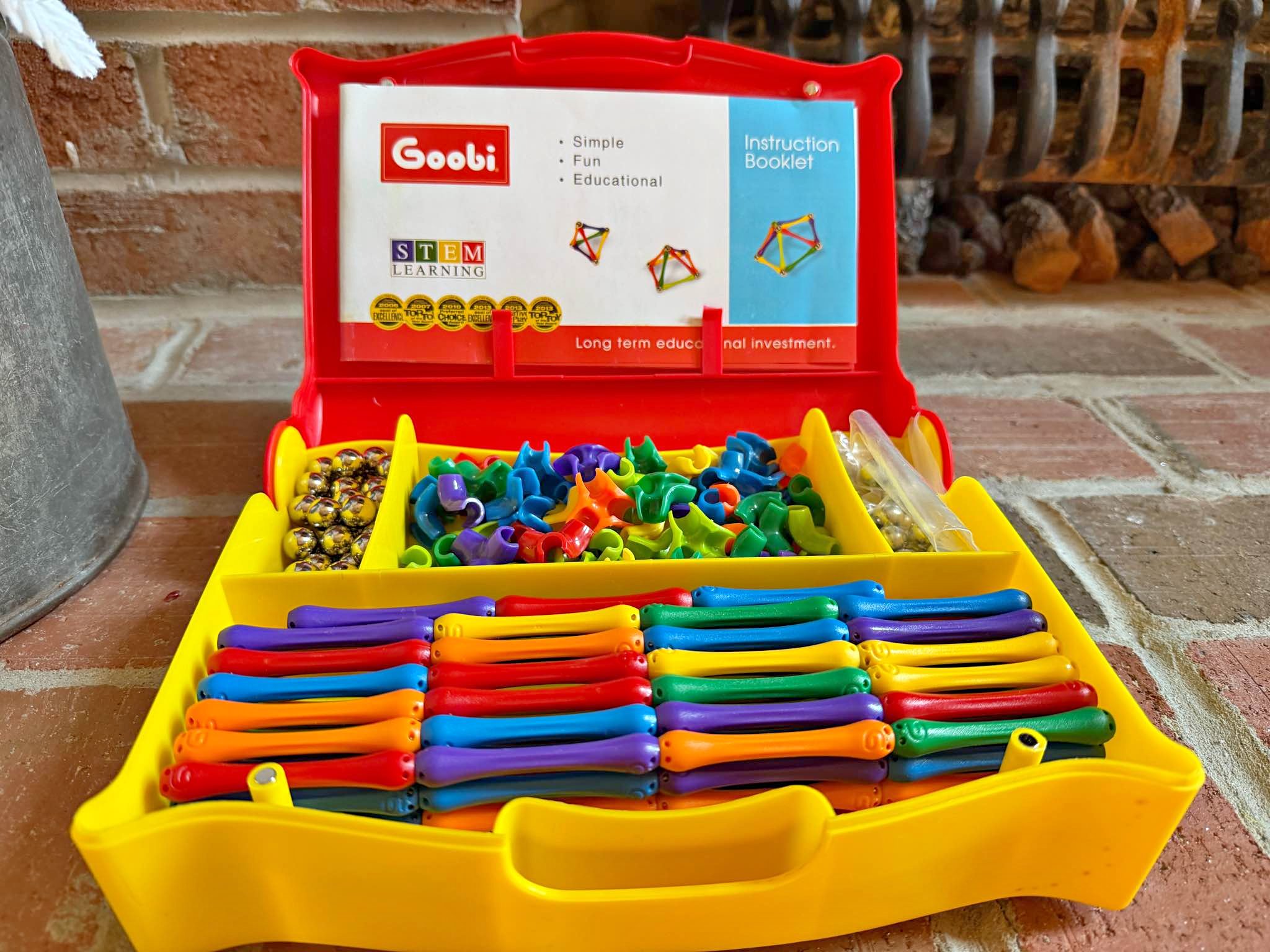 Goobi Magnetic STEM Building Set 180 Pieces (Includes Original Case ...