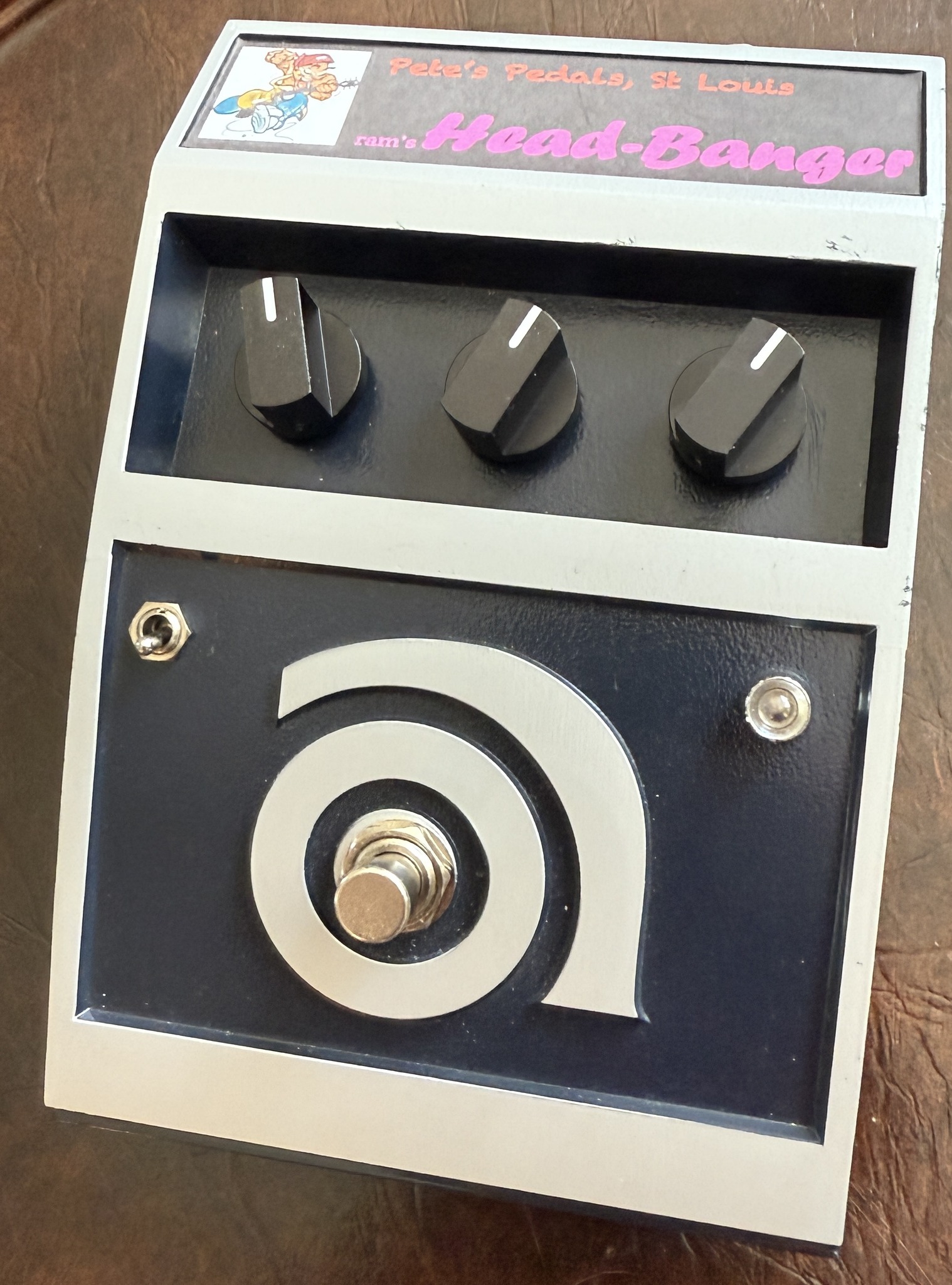 73' Ram's Head Big Muff clone ש UOL MOTHER UOLUM UME 000 омови