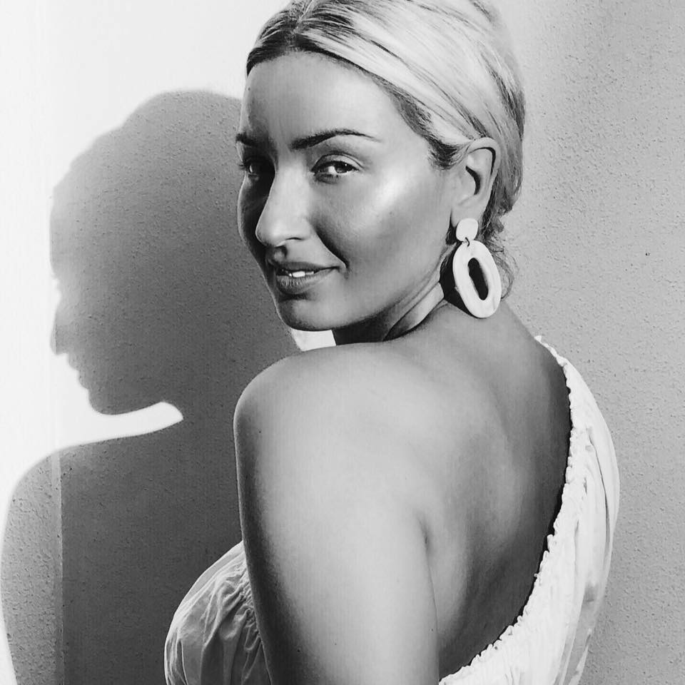 ANNA RIKE