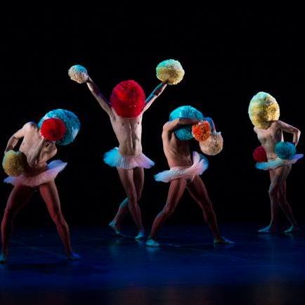 Chicos Mambo Domani 17h Tutu In Siena Tutu Tututour Italytututour Chicosmambo Philippelafeuille Dance Danse Humour Funny Dancer Choregrapher Choreography Ballet Balletboy Balletboys Dancemale Danseur Maledancer Maledancers