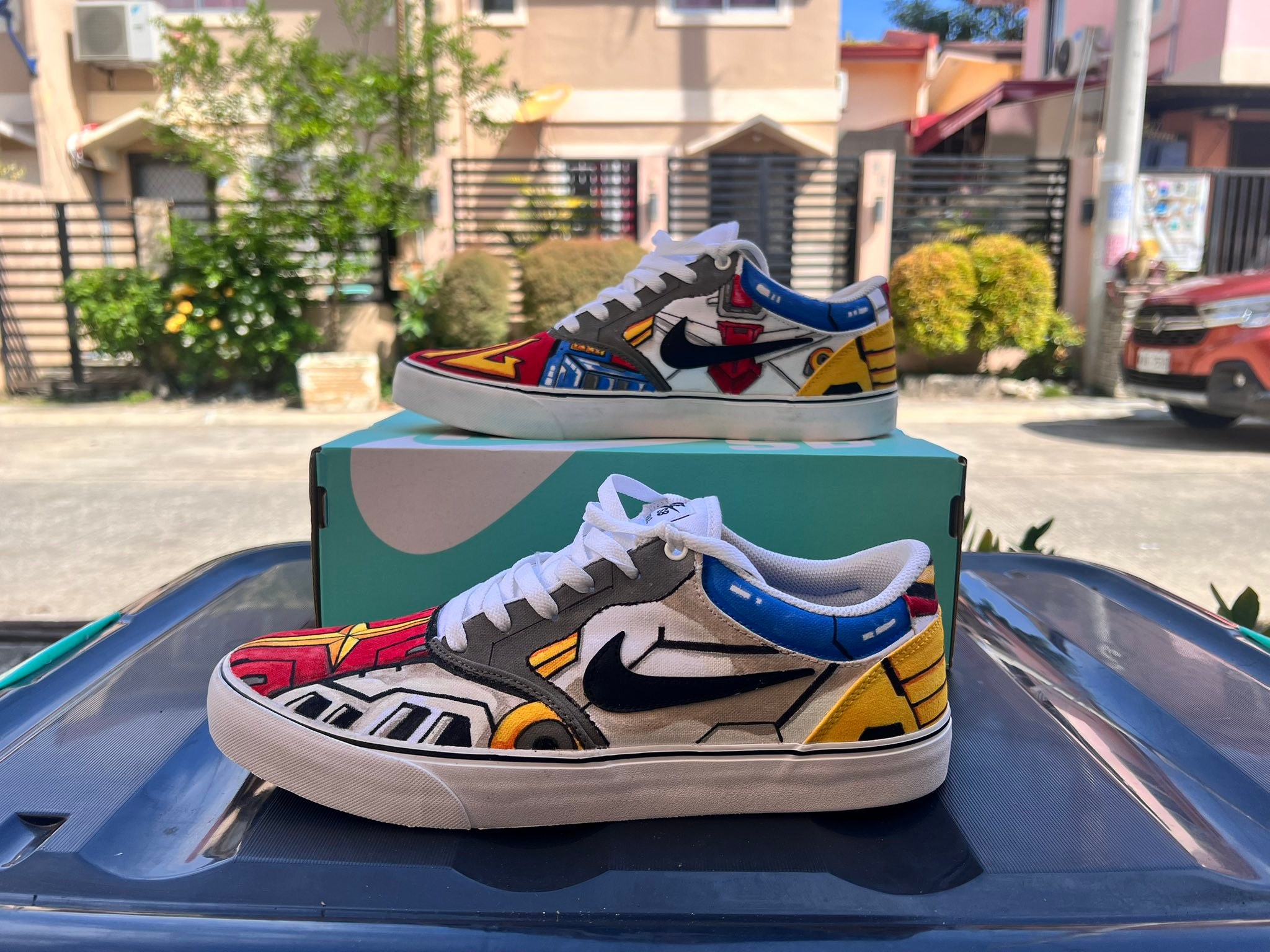 Custom painted sneakers gundam rx-78-2
