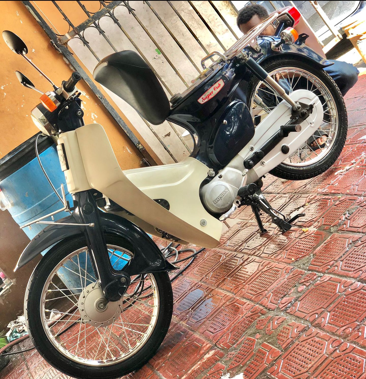 HONDA SUPER CUB 50 10/10 NEGRO TODO ORIGINAL SANTIAGO 80 $