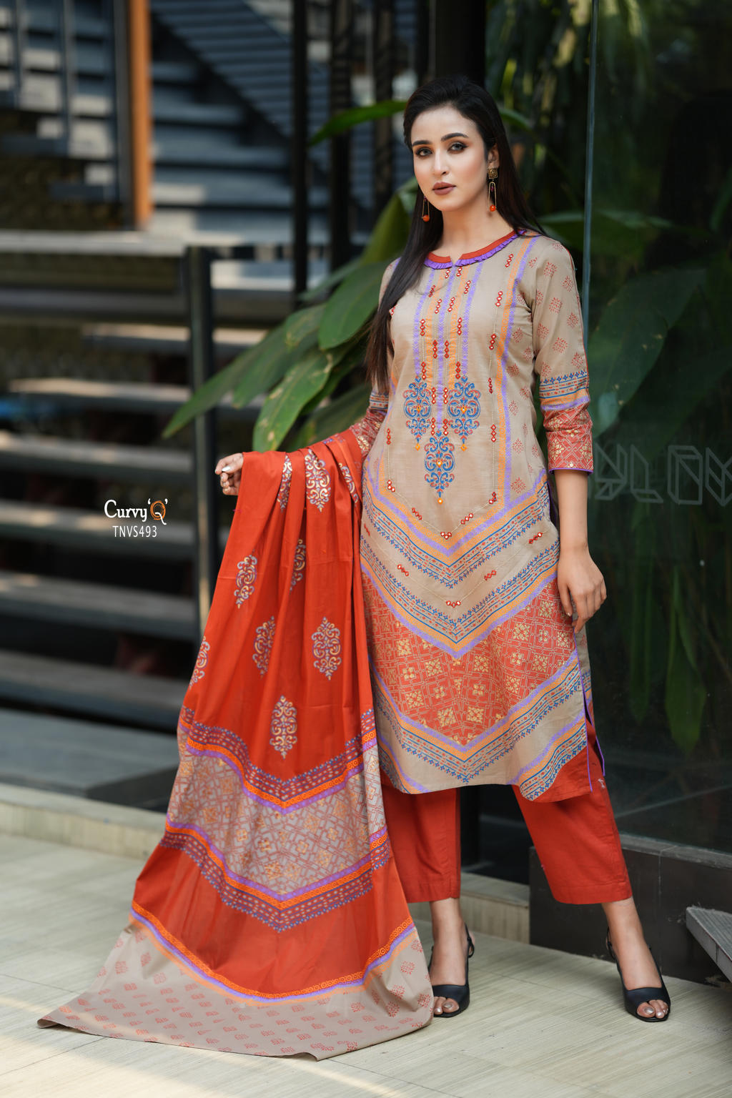 Curvy - 3 PIECE Code: TNVS493 ☑ Unstitch: 1900tk Stitch: 2200tk Jamar ...