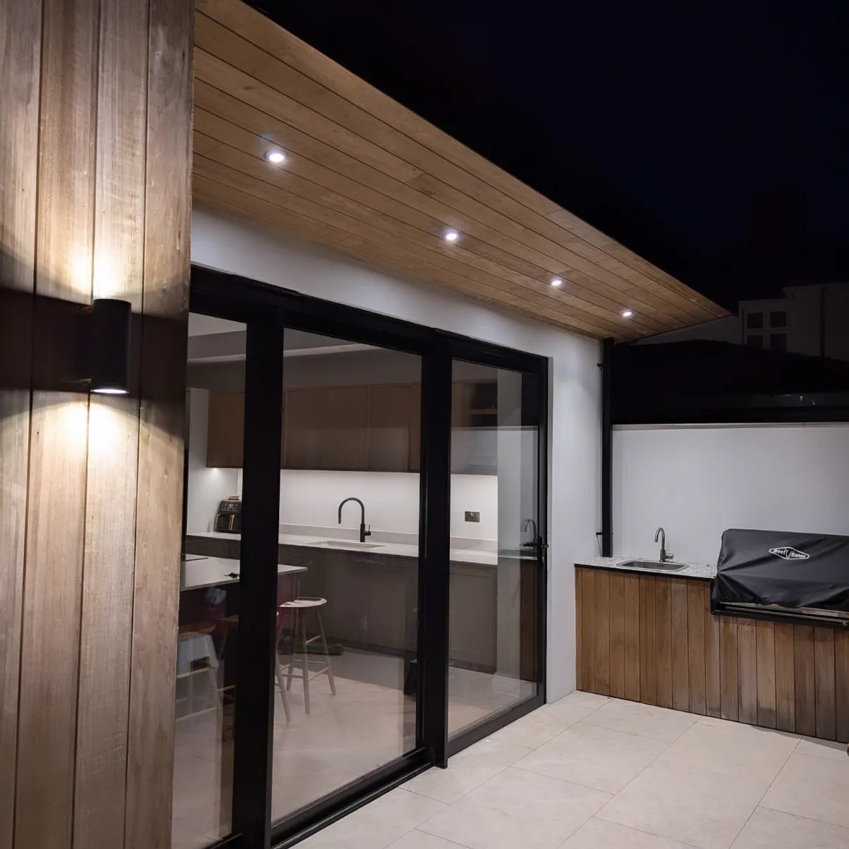 R&M Electrical SW Ltd | Cardiff