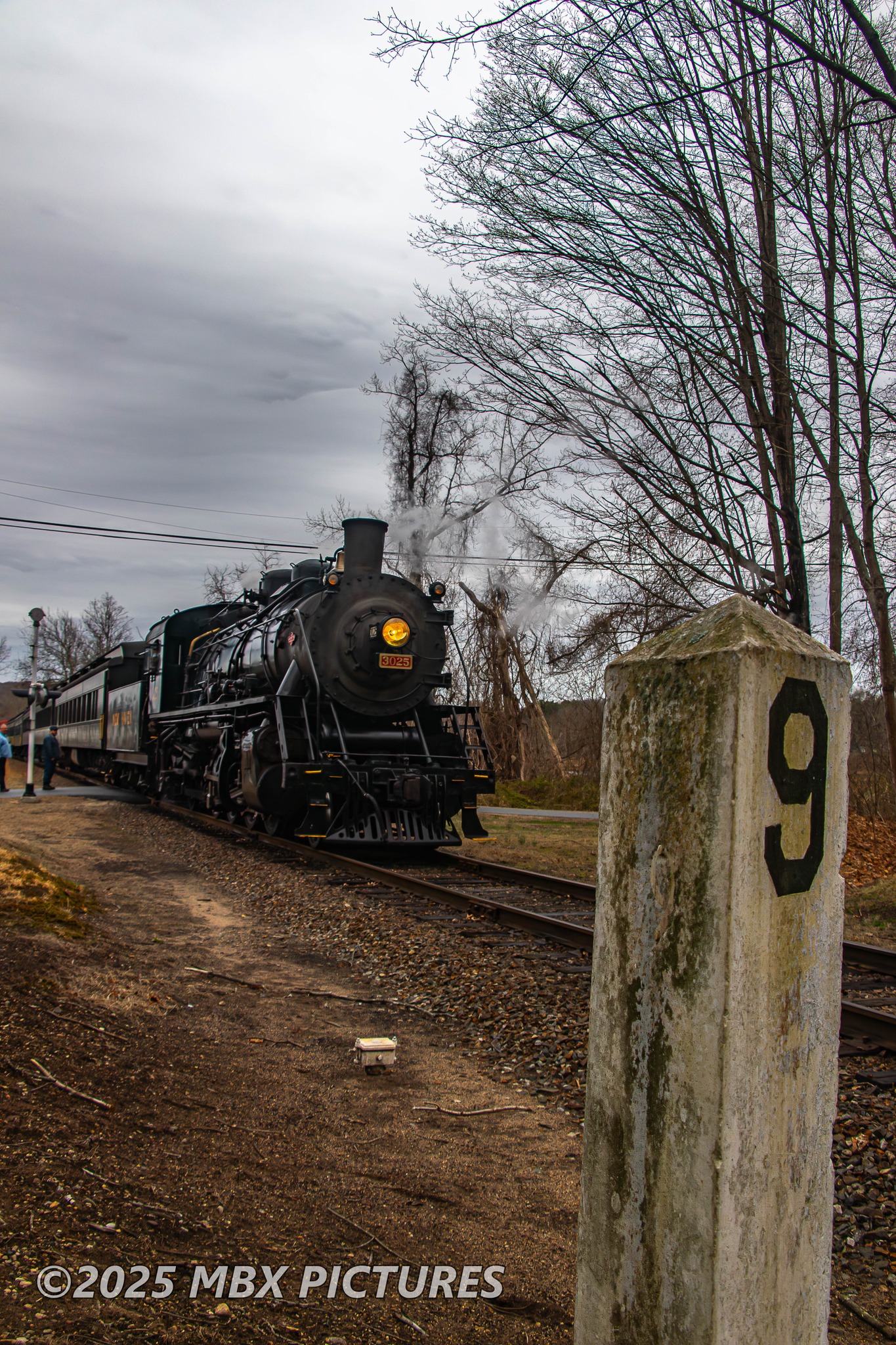 MBX - 3025 at MP 9. At the Dock Road Crossing the 3025 performed more ...