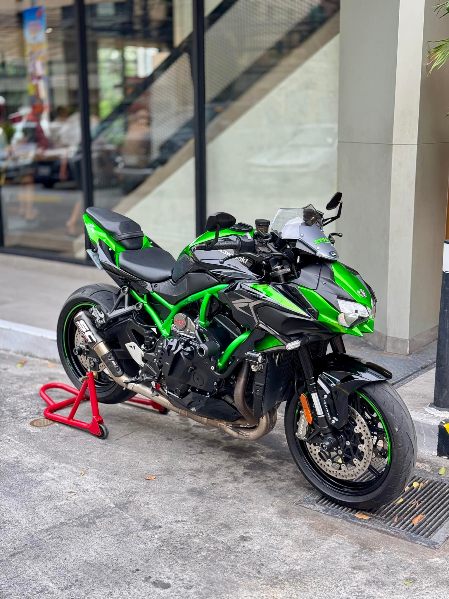 Available for sale, and trade in, Try to your Z1000R, Z900, SE