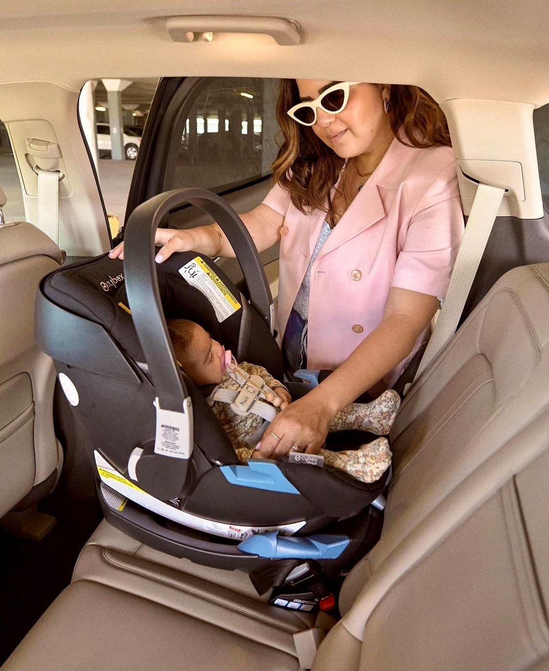 britax b-ready stroller B-Free Premium CL408 Color:Brown Slate/Delicioso ANTI FOG INSERT V14 Your little one will