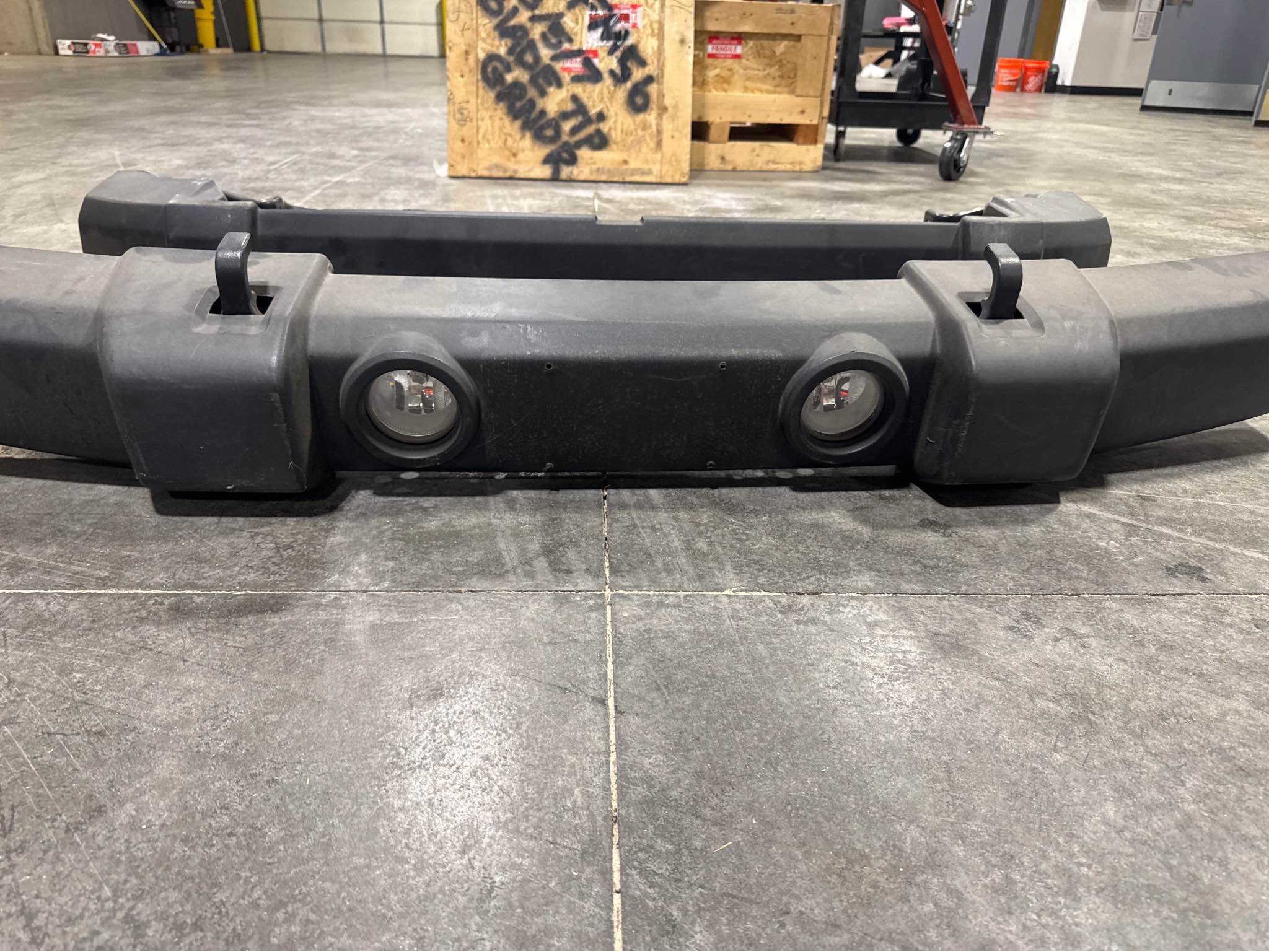 Jeep Wrangler JK OEM Front & Rear Bumpers – Complete Set w/ Tow Hooks