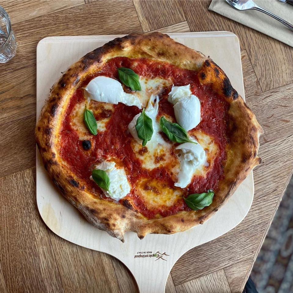 Maggan. Vår älskade Maggan. BÄSTA Maggan. Bästa Pizzan. Punkt 🍕 Vår ...