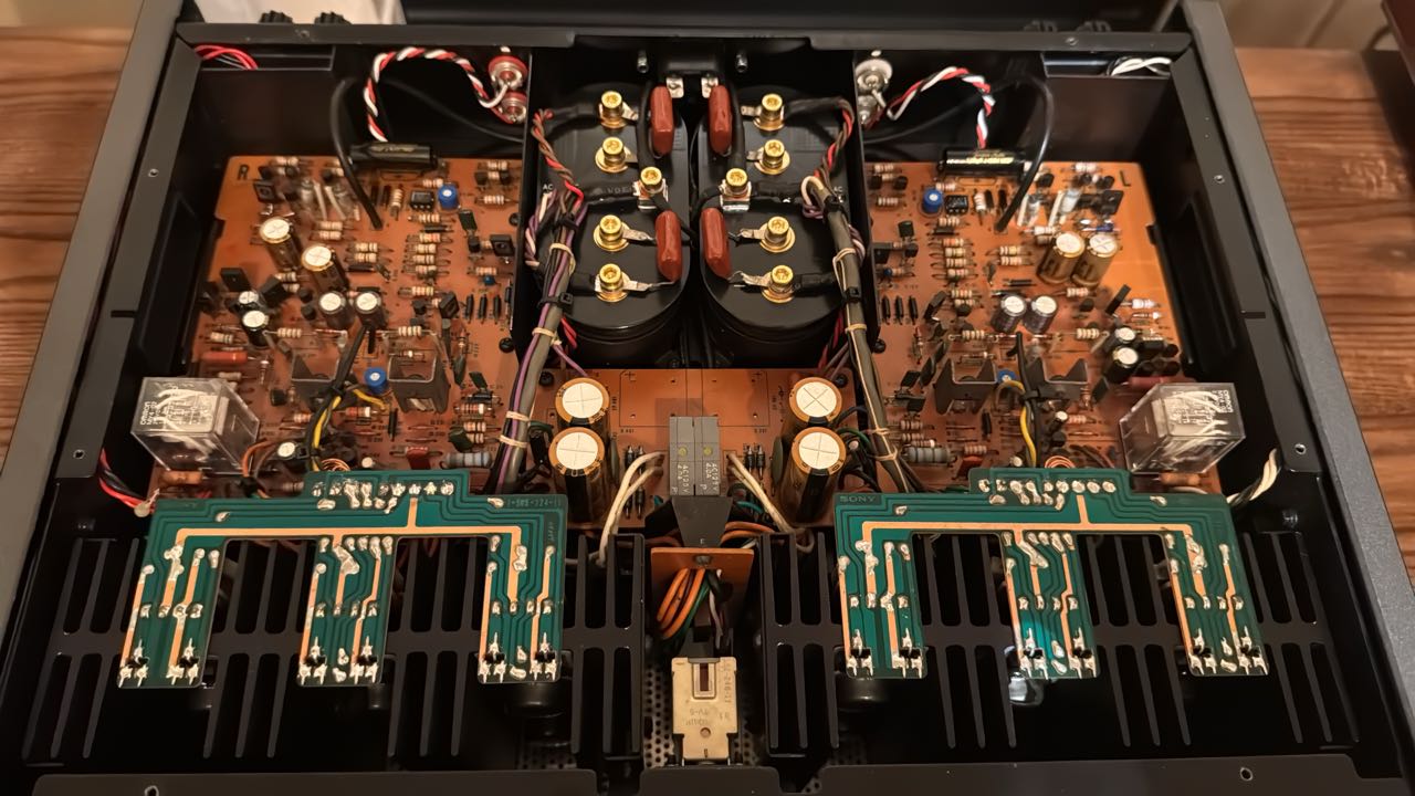 Sony TA-313 after replacing the SI-1125HD hybrid module with