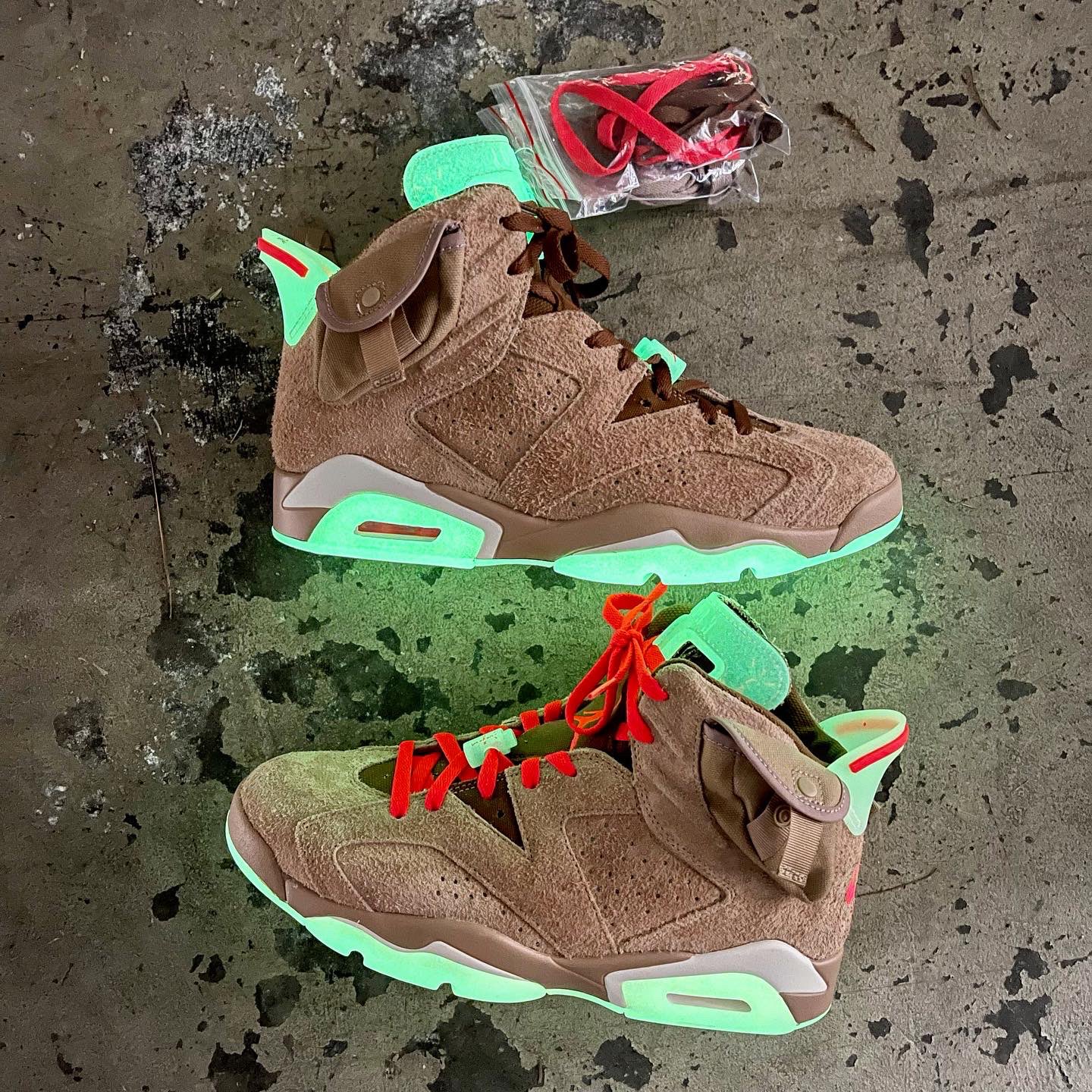 Air Jordan 6 Travis Scott 