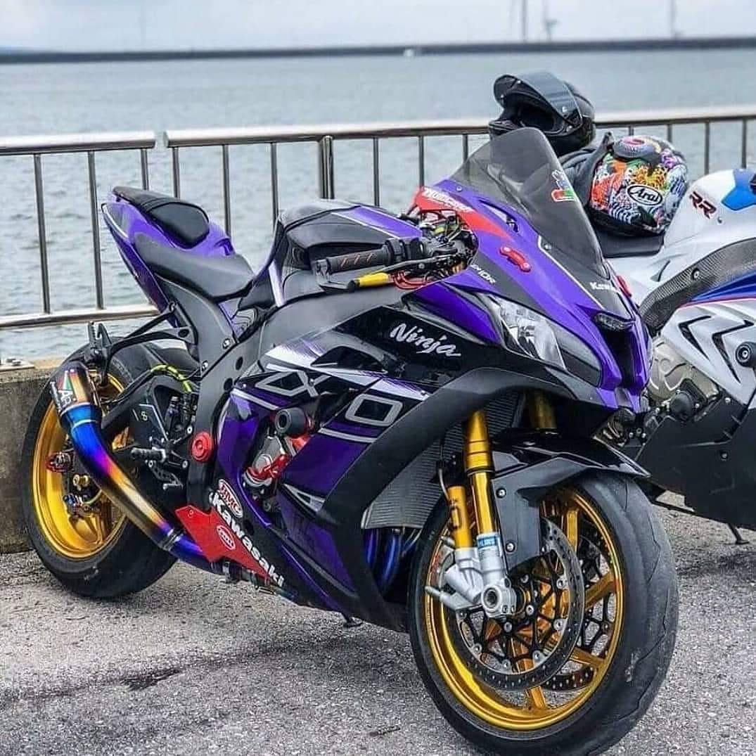 FBO 2016 ZX10R Still full weight and stock height, no straps either.
