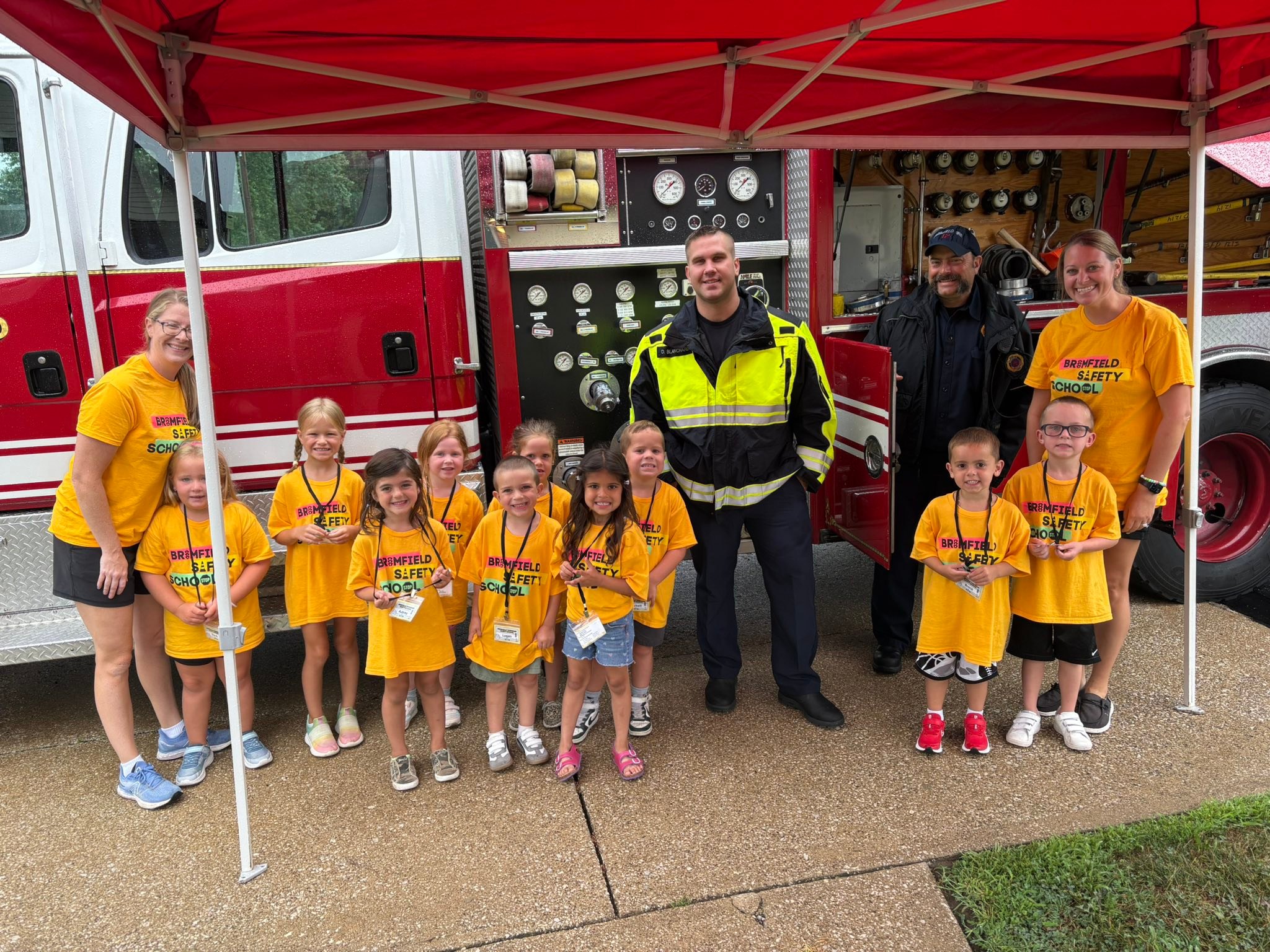 Brimfield Police Department - Dayshift today...Officer Pettit with a ...