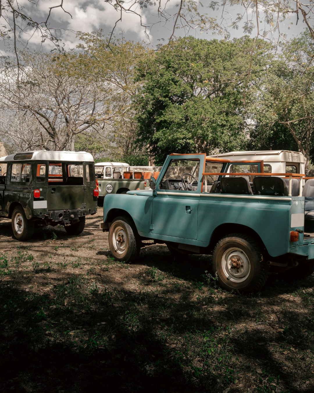 John Craddock Ltd - We love a classic #LandRover! It was a 1948 Series ...