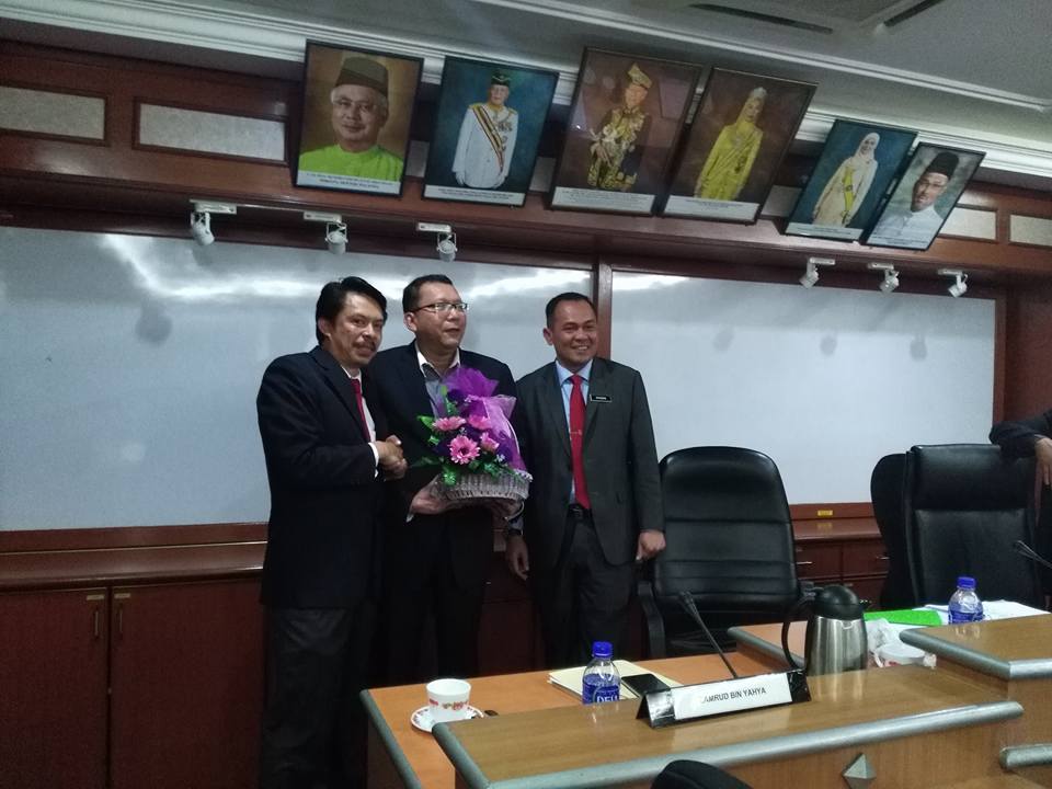 Tahniah Jurutera Daerah JKR... - Majlis Perbandaran Jasin | Facebook