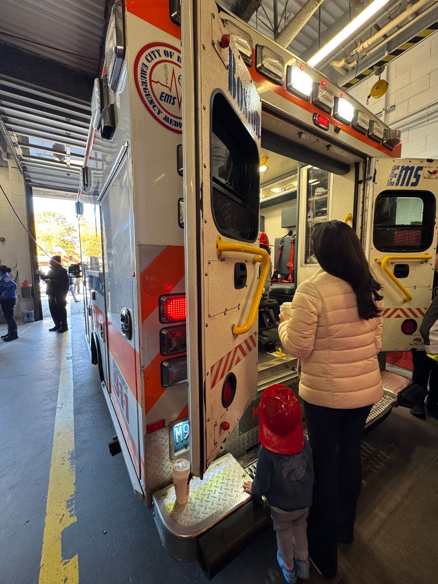 Boston EMS... - Boston EMS (Emergency Medical Services)