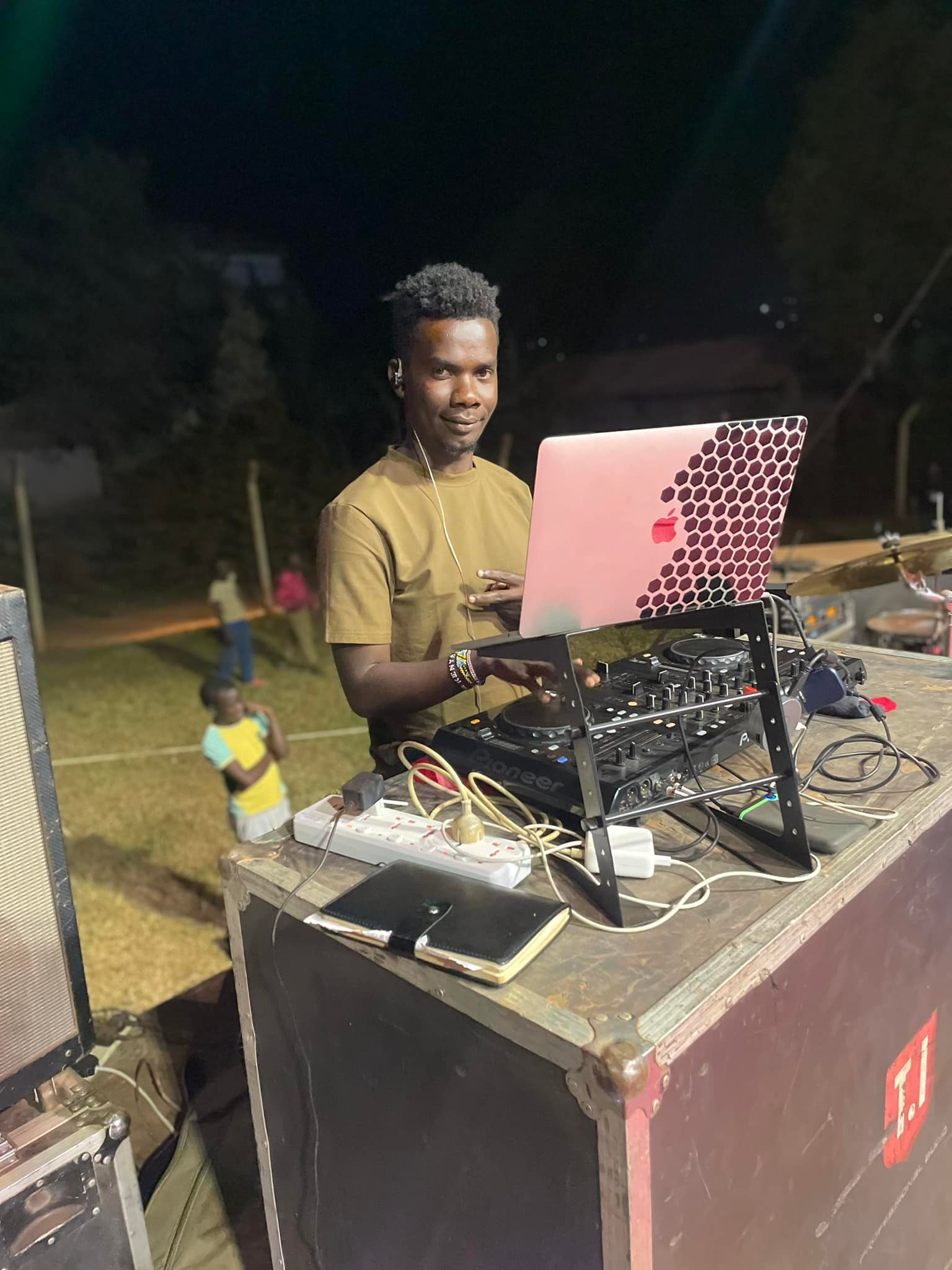 dj-emma-kampala
