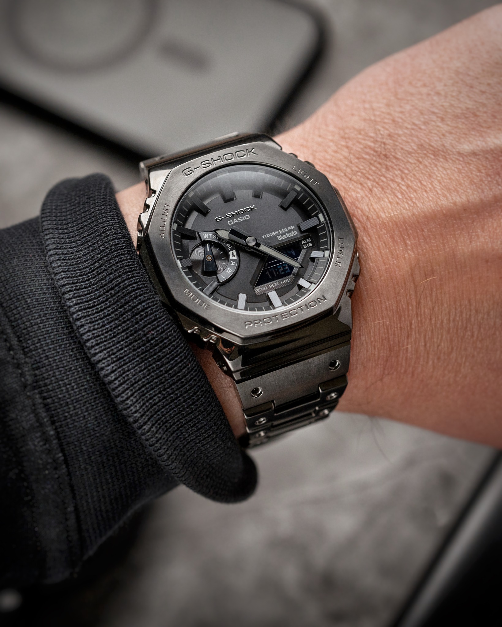 Matt Heram is having a full metal autumn. GM-B2100D is a stylish 