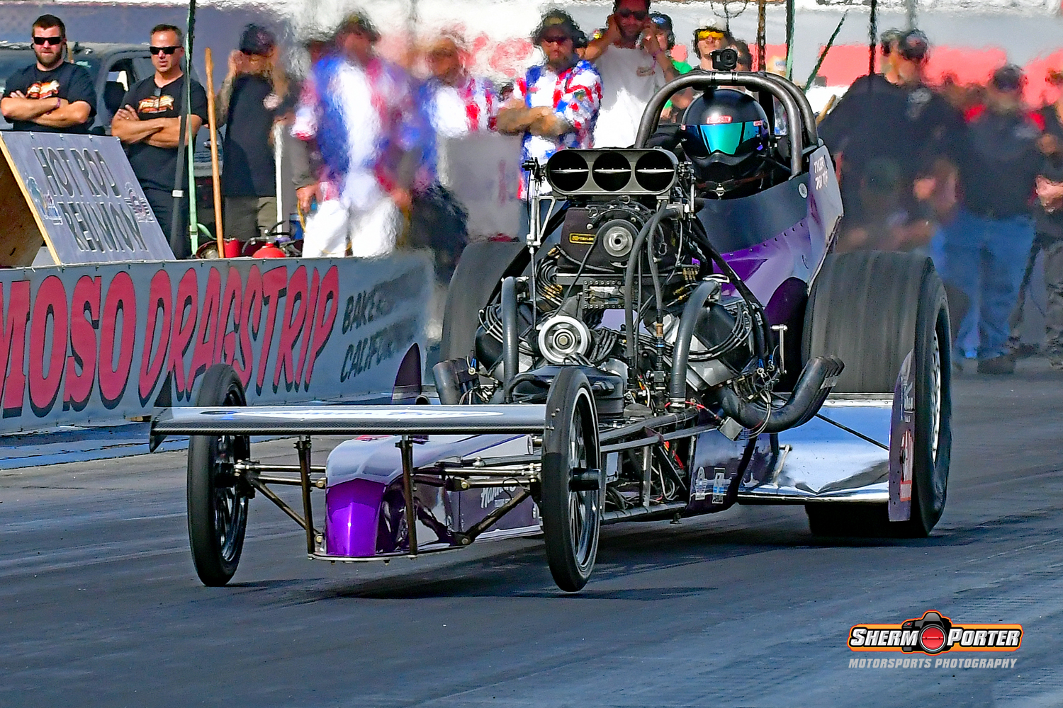 AAFD - You won't find a more Rock N Roll group in the Top Fuel pits ...