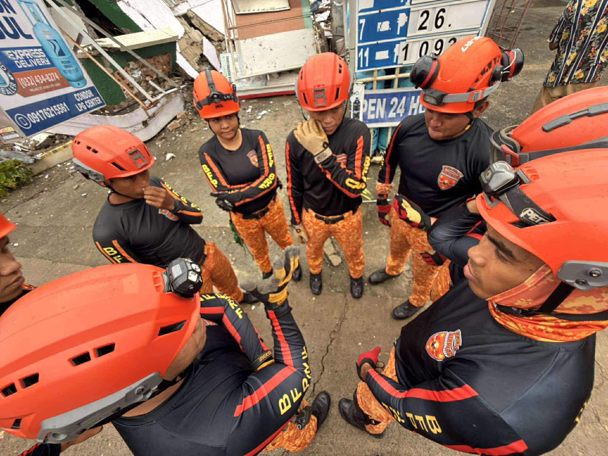 Panay - RESCUE AND RETRIEVAL OPS SA CEBU LOOK: The Bureau of Fire ...