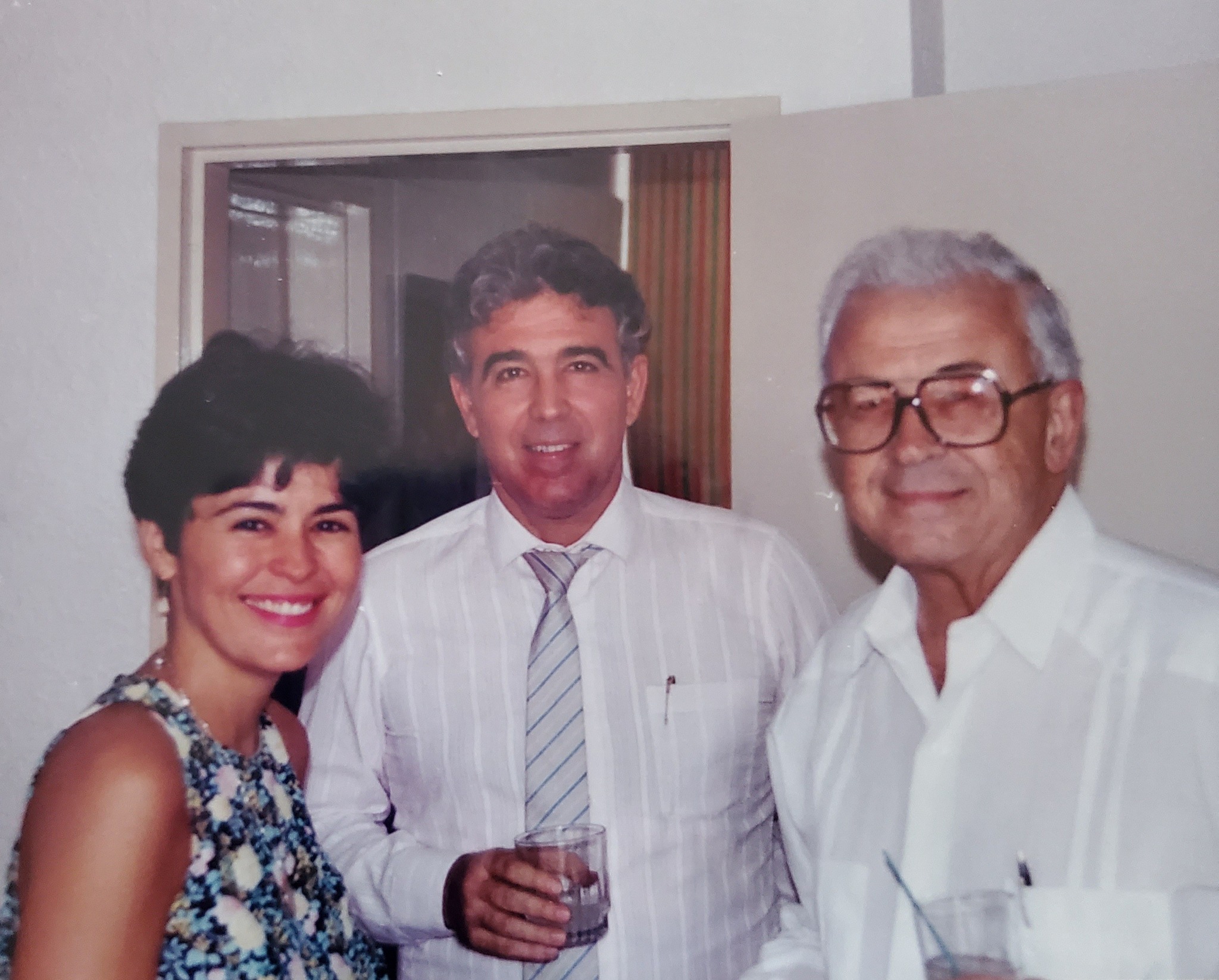 Maria - Papi y hermano/brother Ricardo. | Facebook