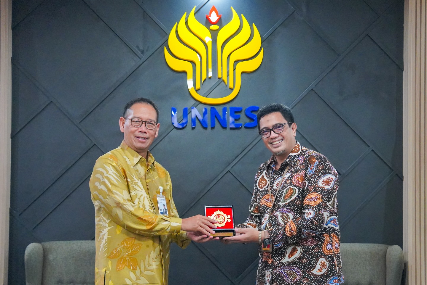 UNNES kembali... - UNNES - Universitas Negeri Semarang | Facebook