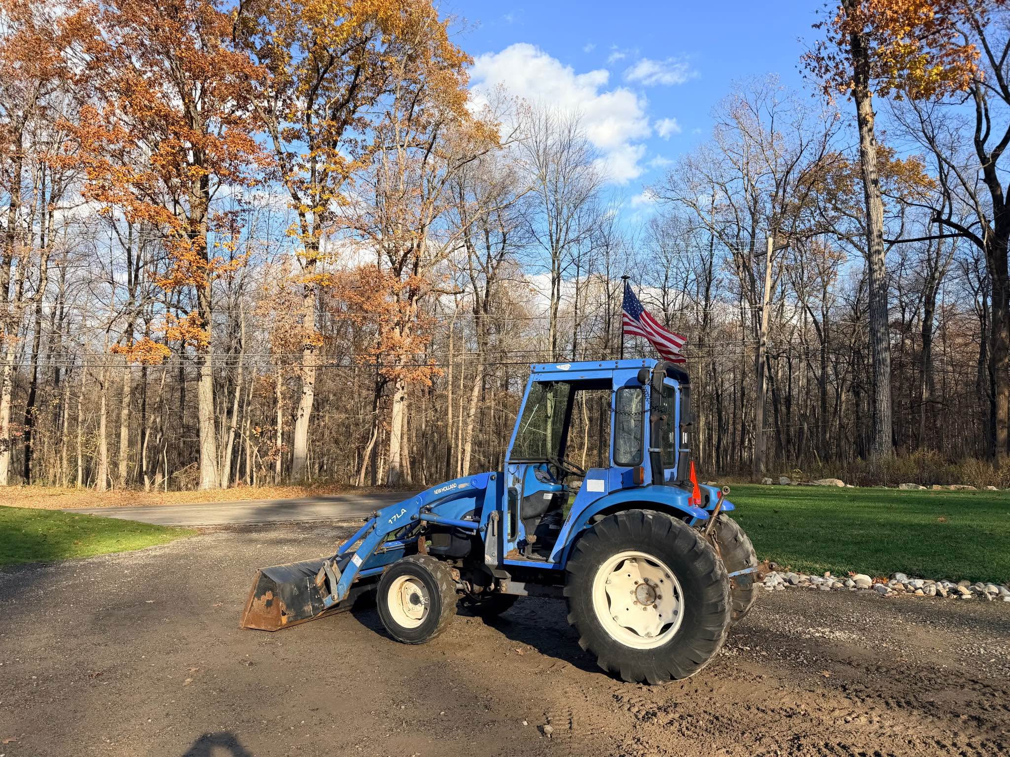 New Holland TC45D Super Steer Tractor With Loader 4x4 - Toy ...