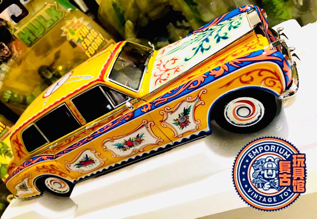 1964 ROLLS ROYCE ¥ PHANTOM V ( JOHN LENNON ) 1:18 DIECAST