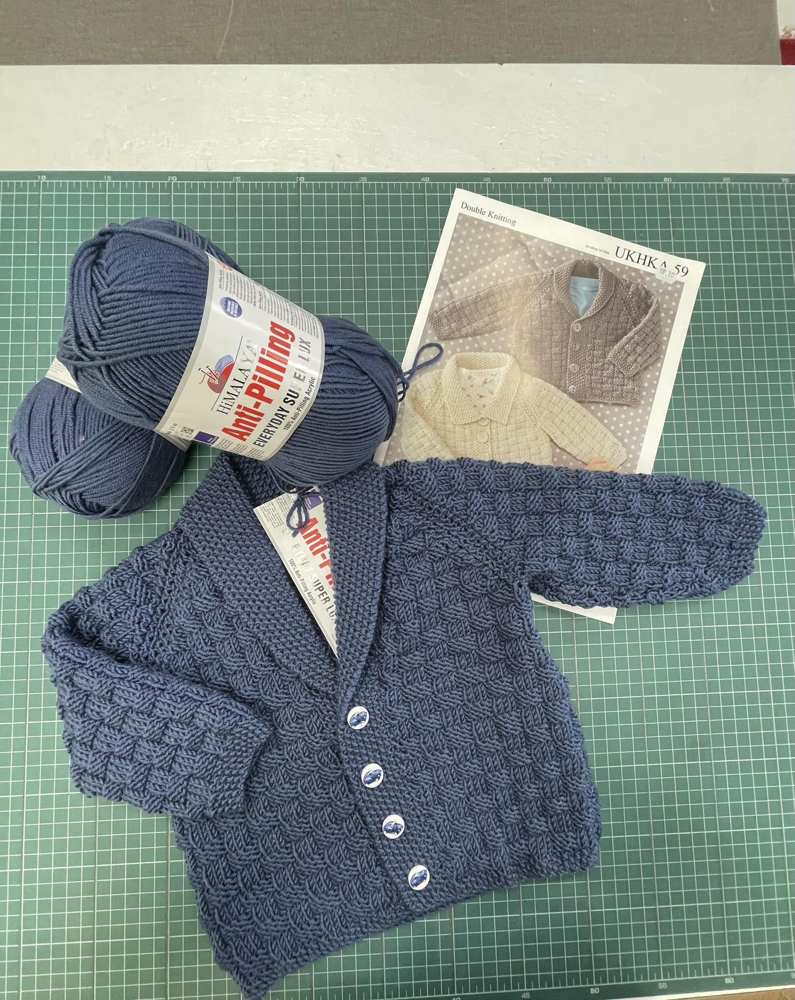 Recreating Wendy's Sweater from The Shining