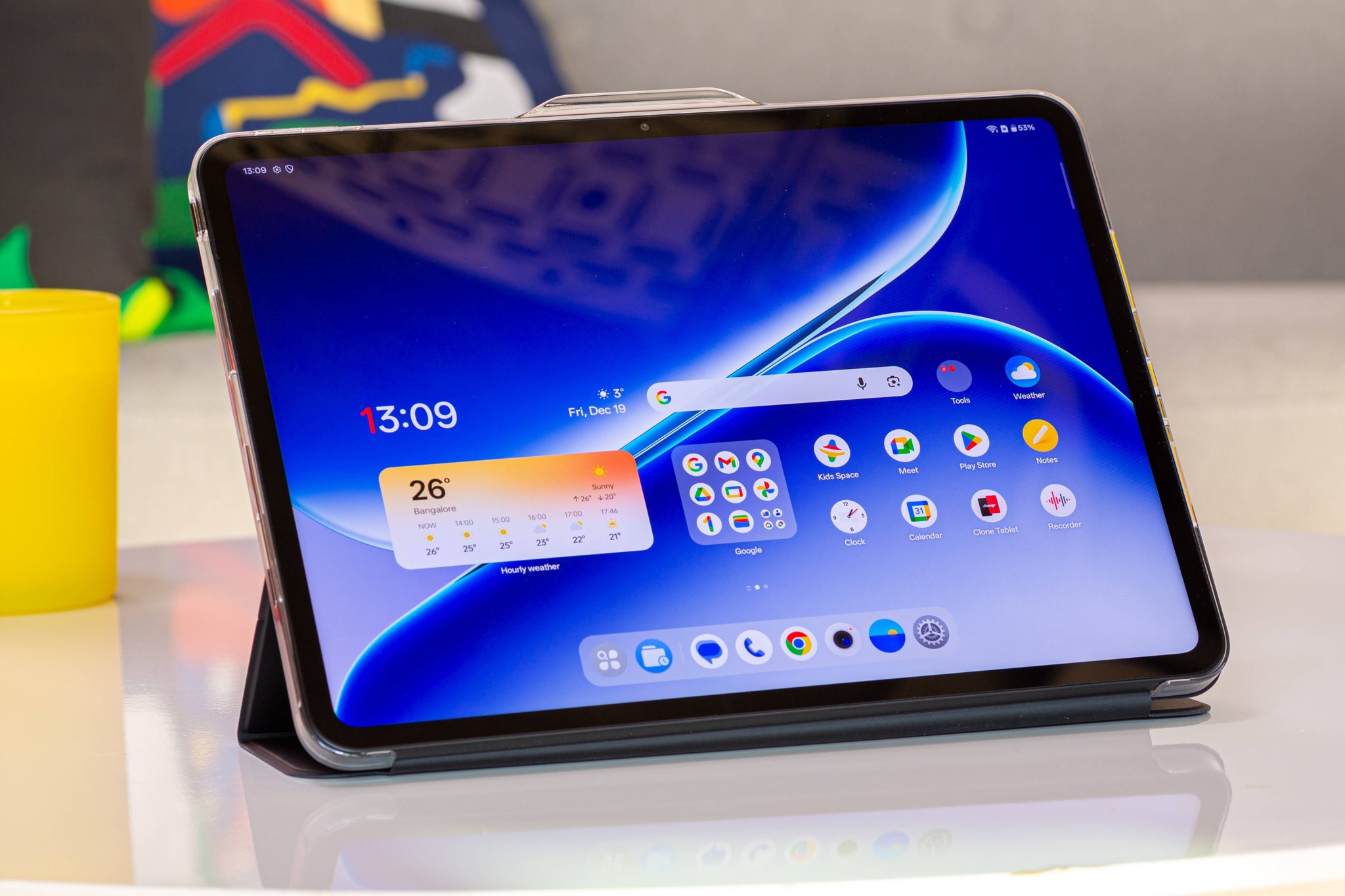Need a low-cost Android tablet? The AOC M10 is a bargain right now