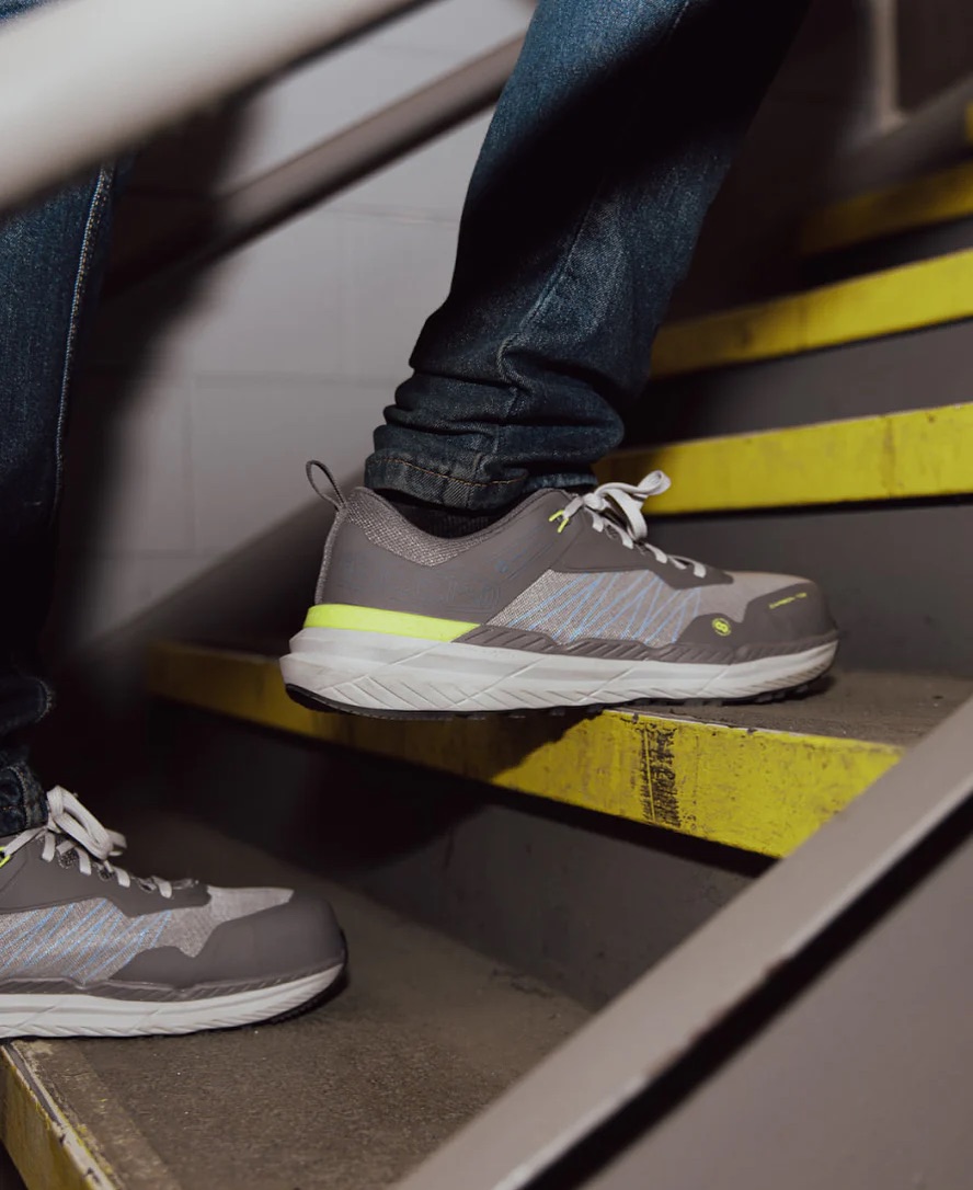 Tomcas Work and Safety Shoe, Corp.