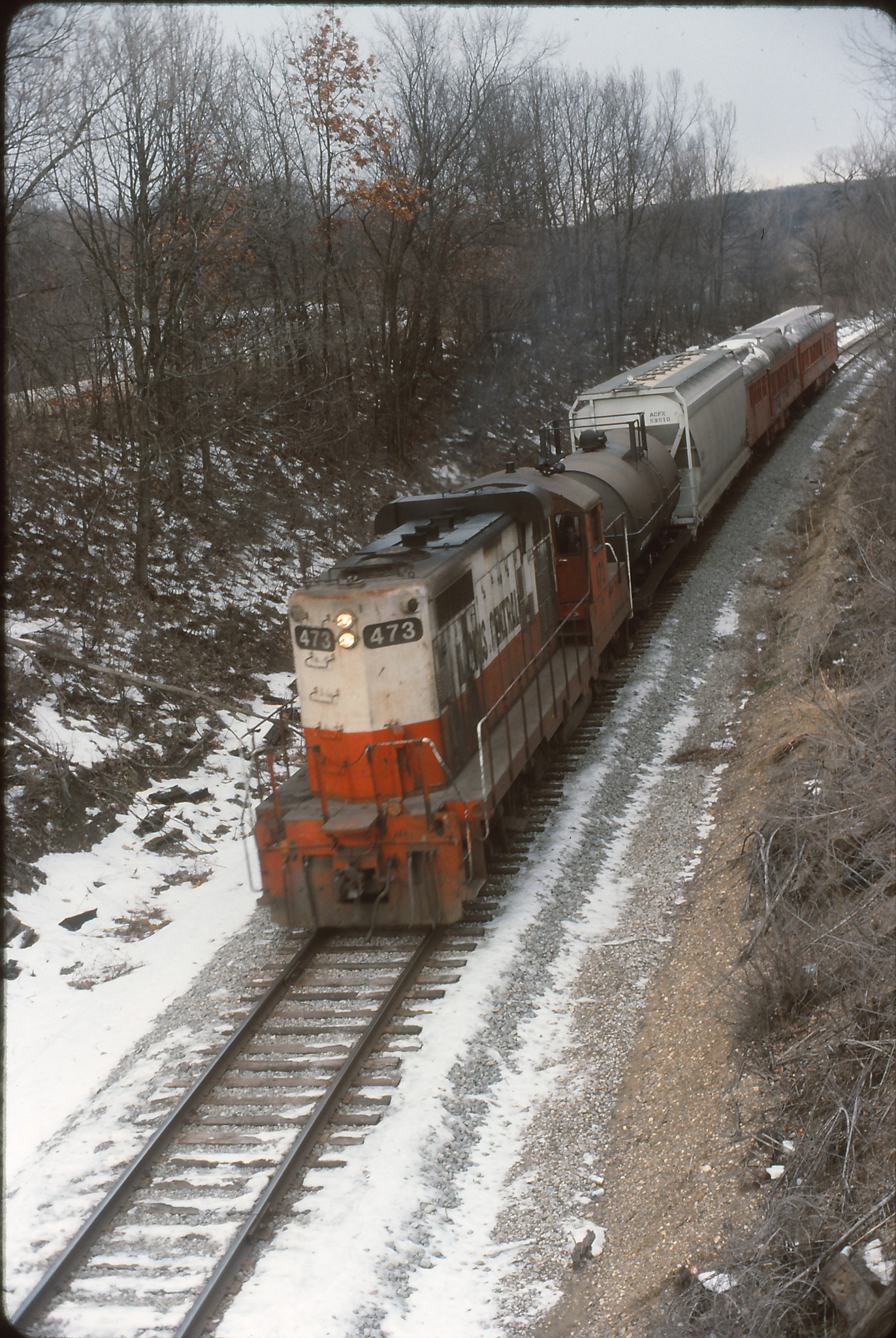 Illinois Central Gulf Railroad GP10 8346 at Alton Junction around