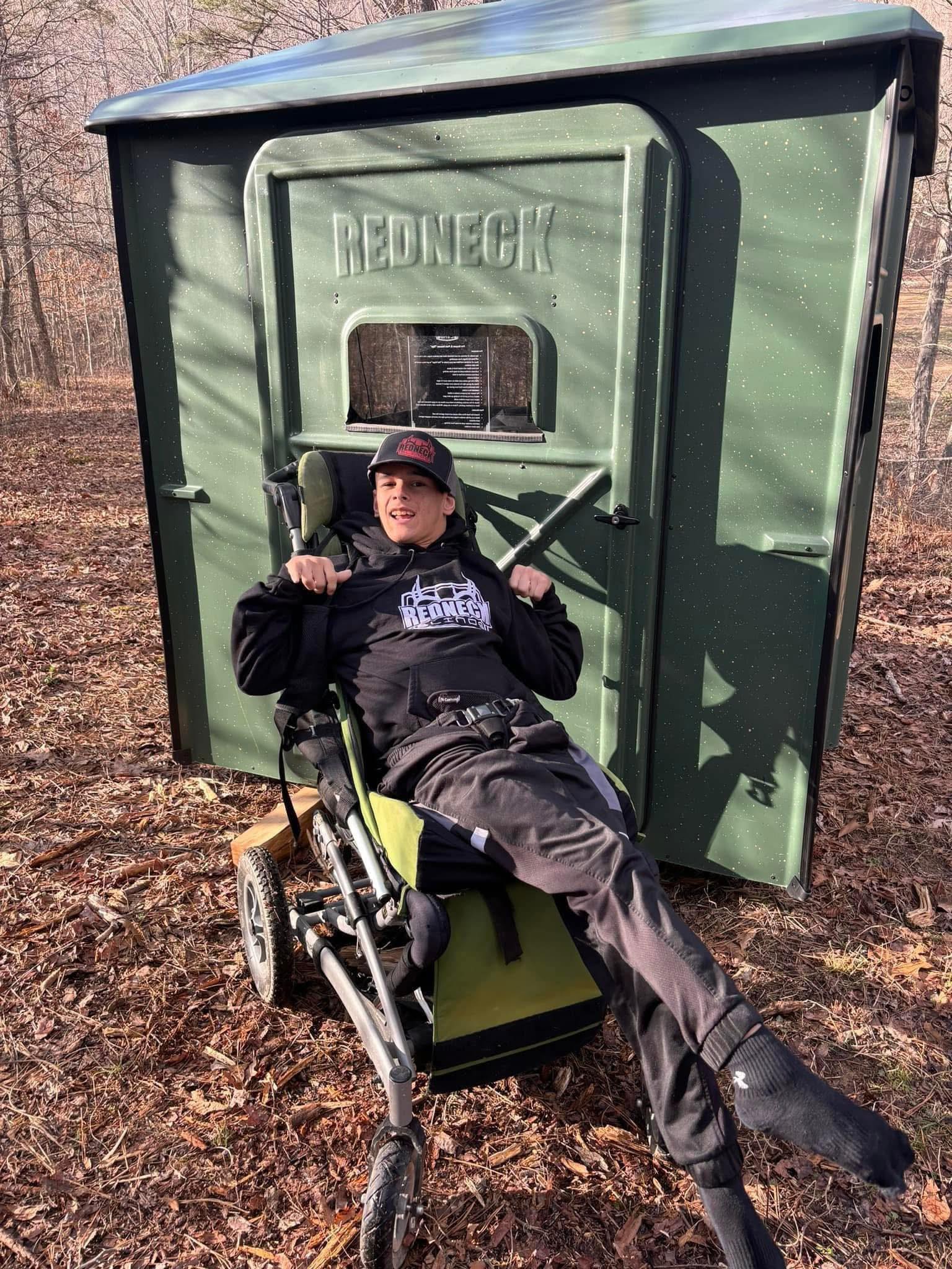 Redneck Hunting Blinds added a... - Redneck Hunting Blinds