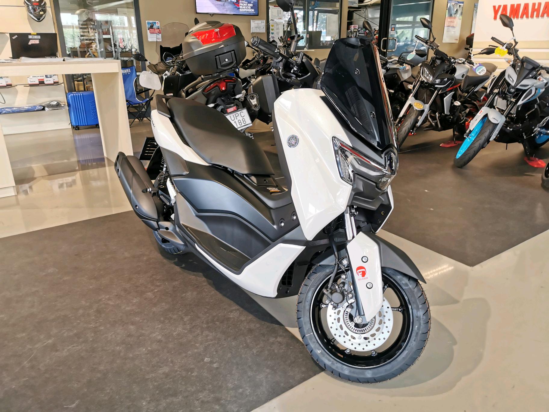 Red - Yamaha Nmax 125 1.398.000 Ft https://www.hasznaltauto.hu/motor ...