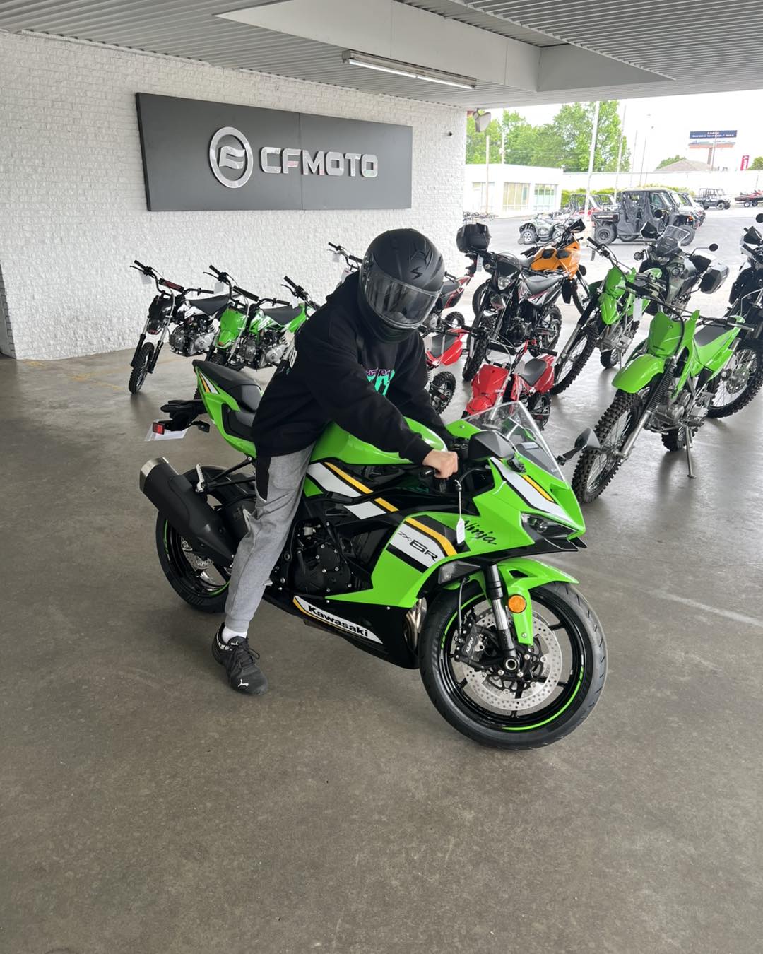 Kawasaki ZX-6R KRT edition order and customization plans
