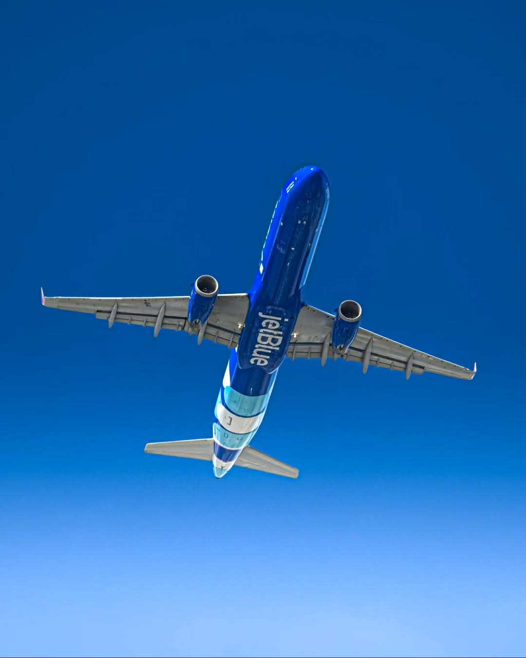 Daytona - It’s baaaack! 😏🥳 @JetBlue is here with nonstop fun from DAB ...