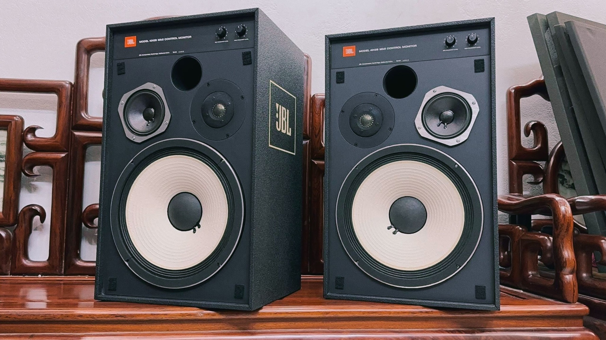 JBL 4312B MKII Control Monitor speakers