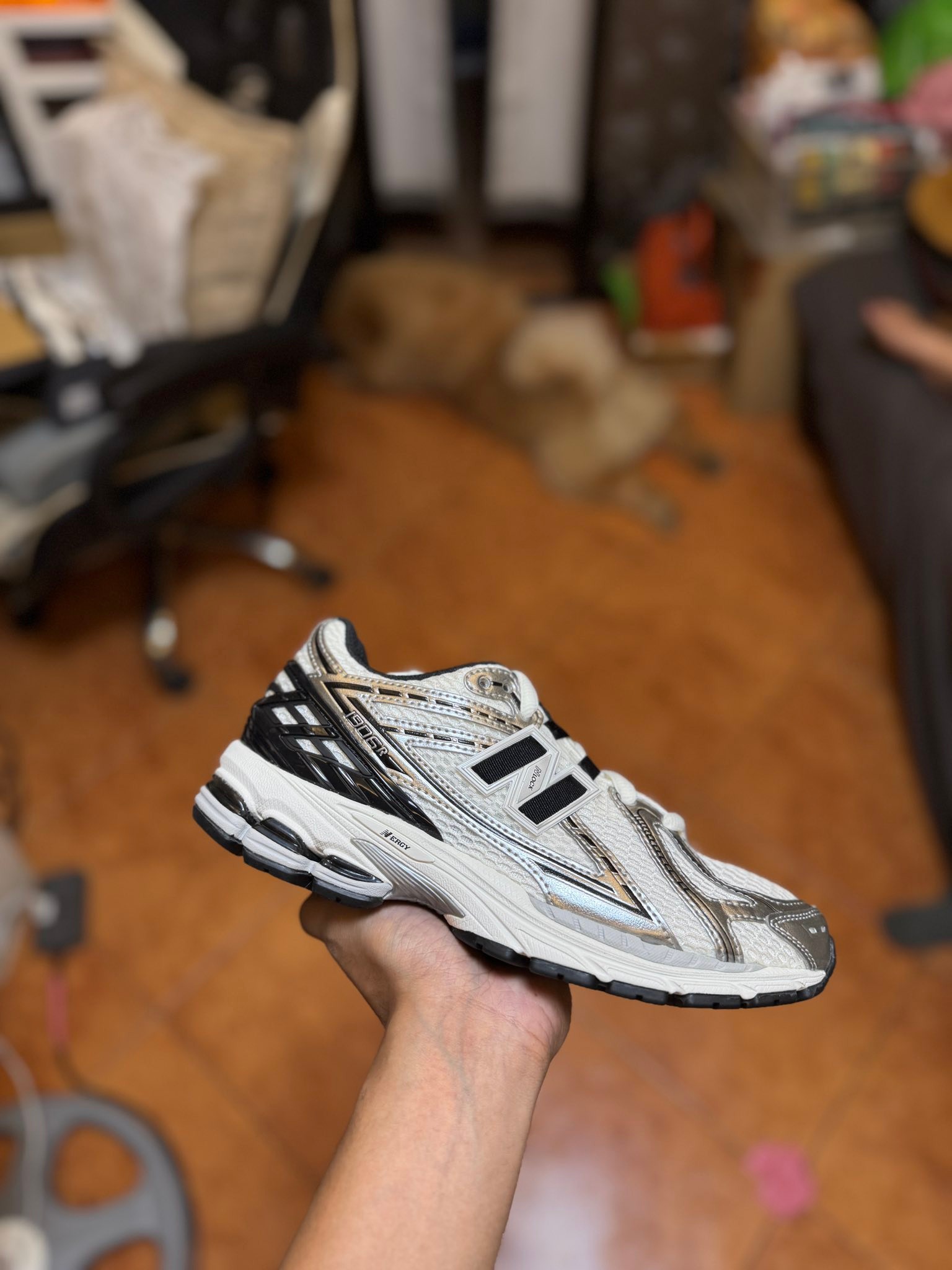 New Balance 1906R Loafer Black　26.5cm New Balance 1906L “Black/Angora” Arrives for Spring 2026 - See