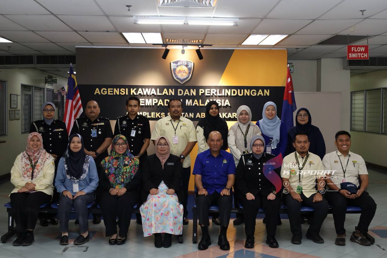 Jabatan... - Jabatan Imigresen Malaysia Negeri Johor