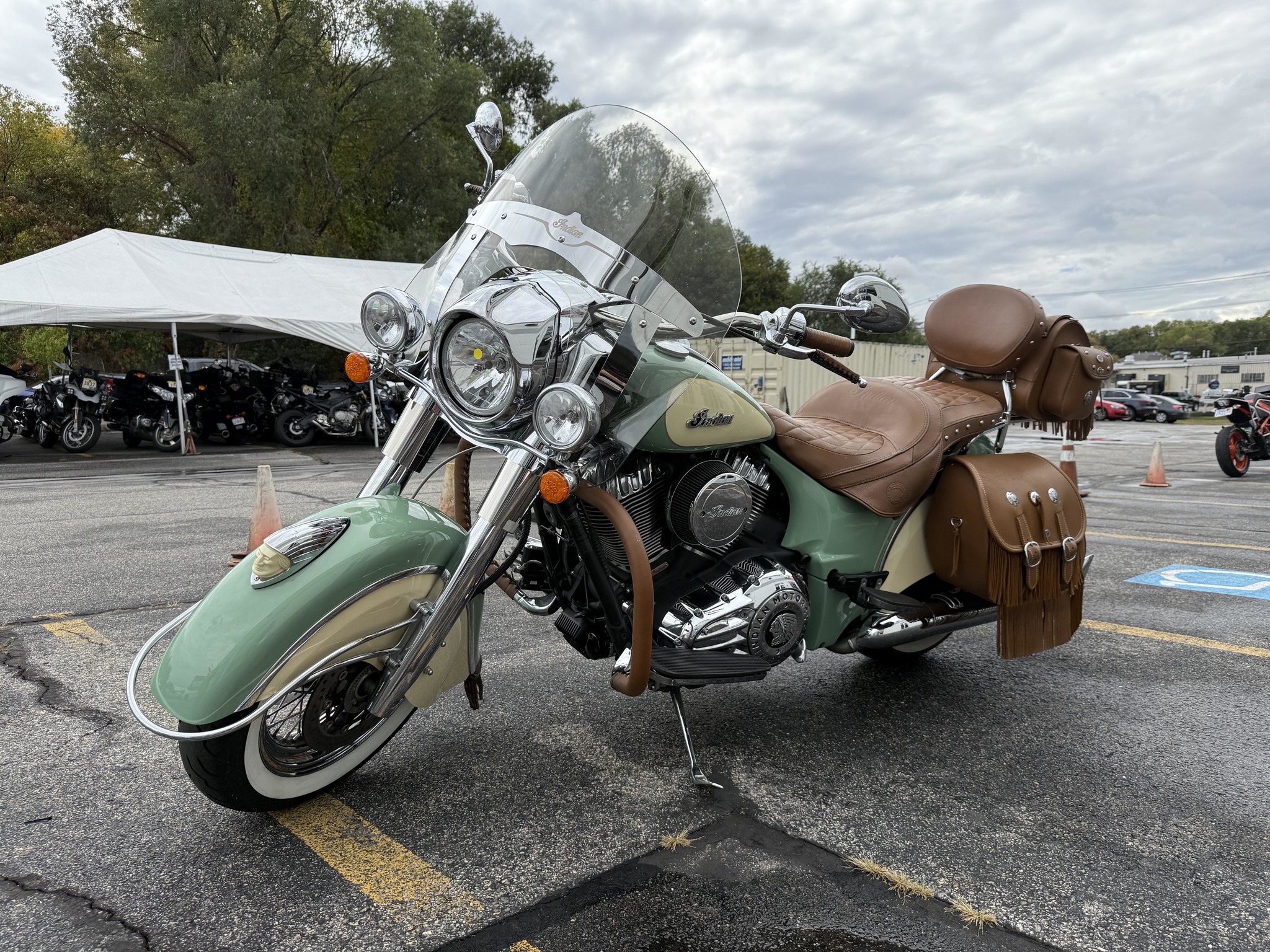 Stunning 2016 Indian Vintage Cruiser in Red and a hell of a lot of