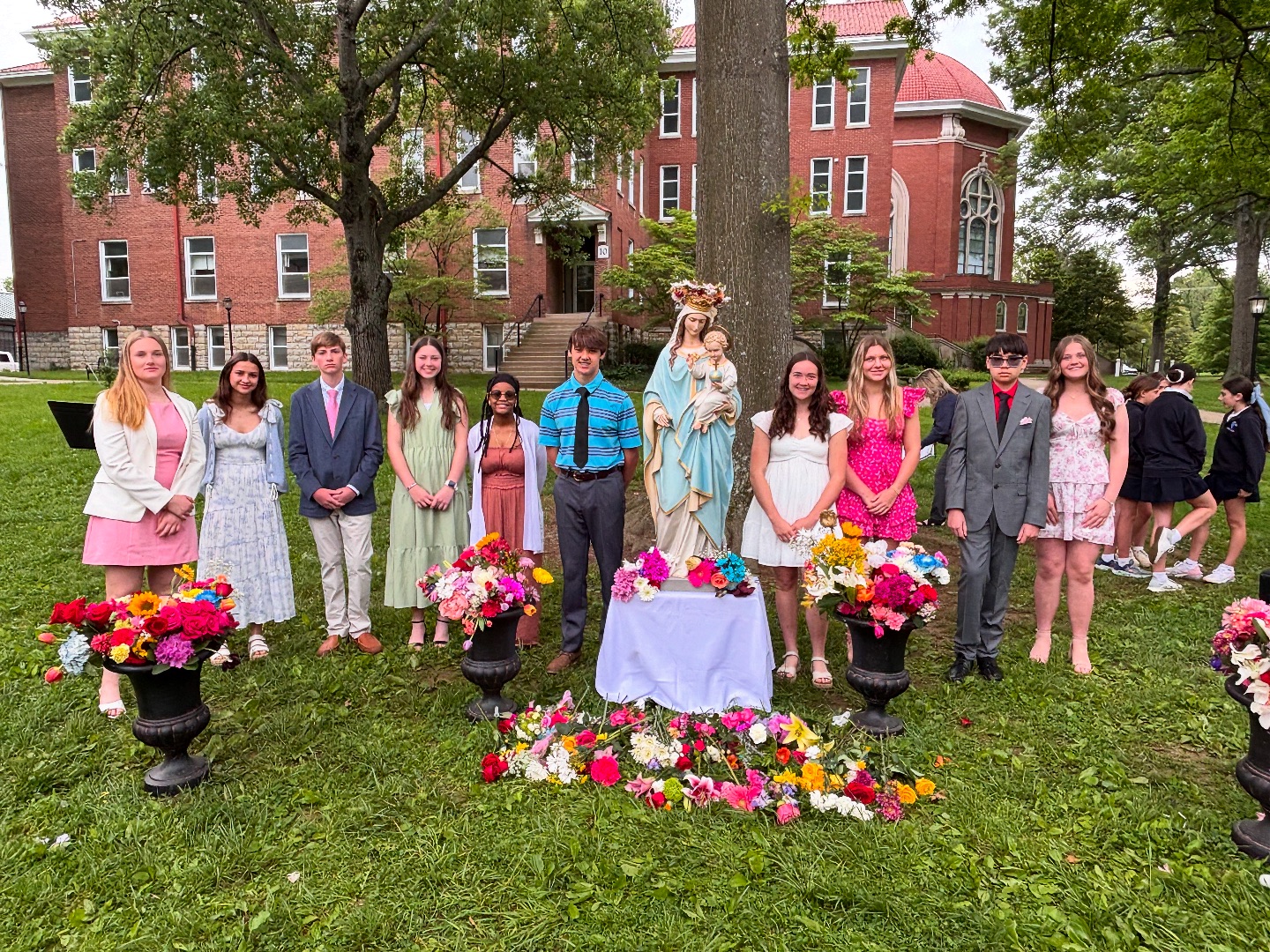 Sacred Heart... - Sacred Heart Model School - Official Page